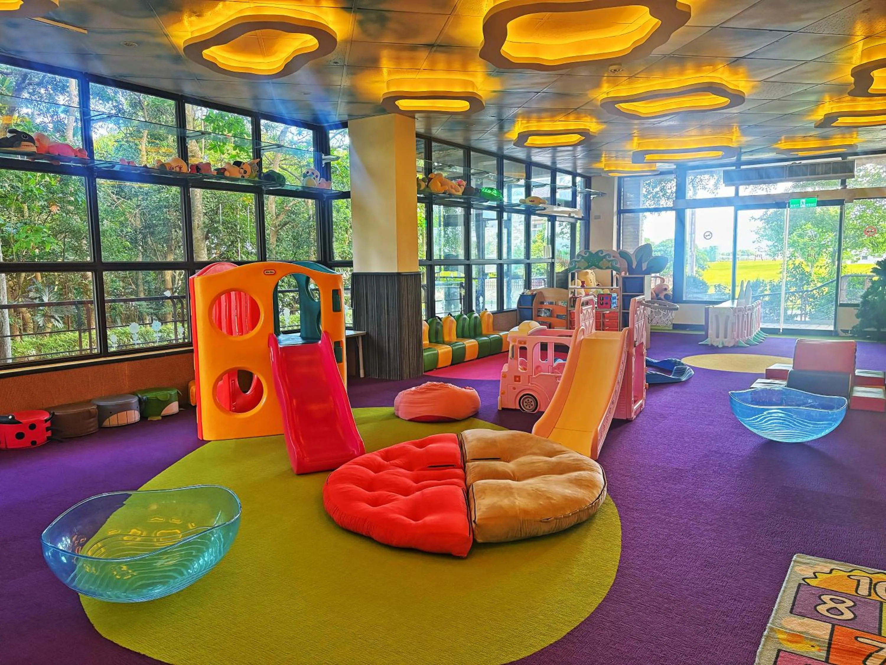 Children play ground in Shandori Hotel