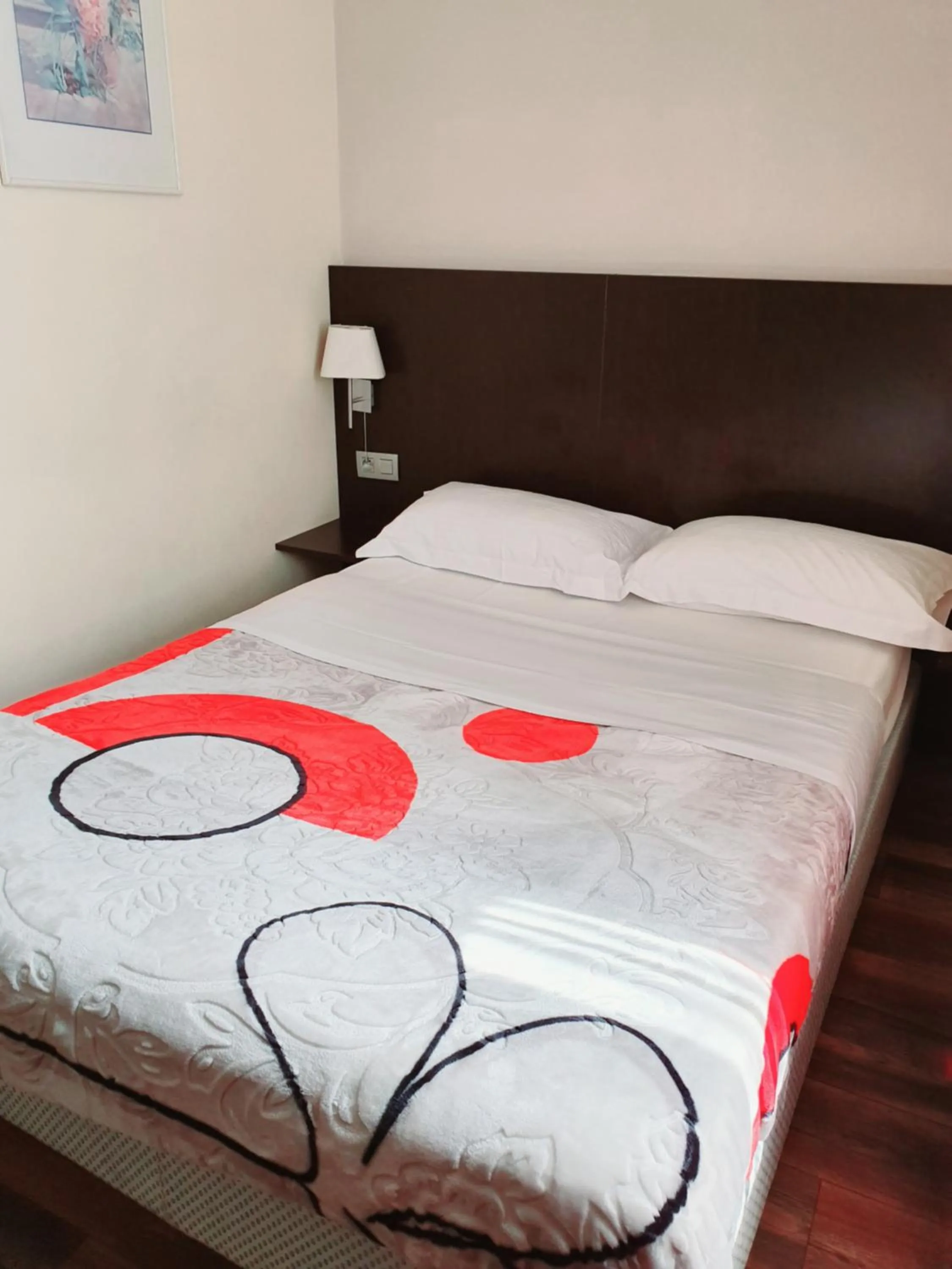 Bed in Hotel Queen Mary