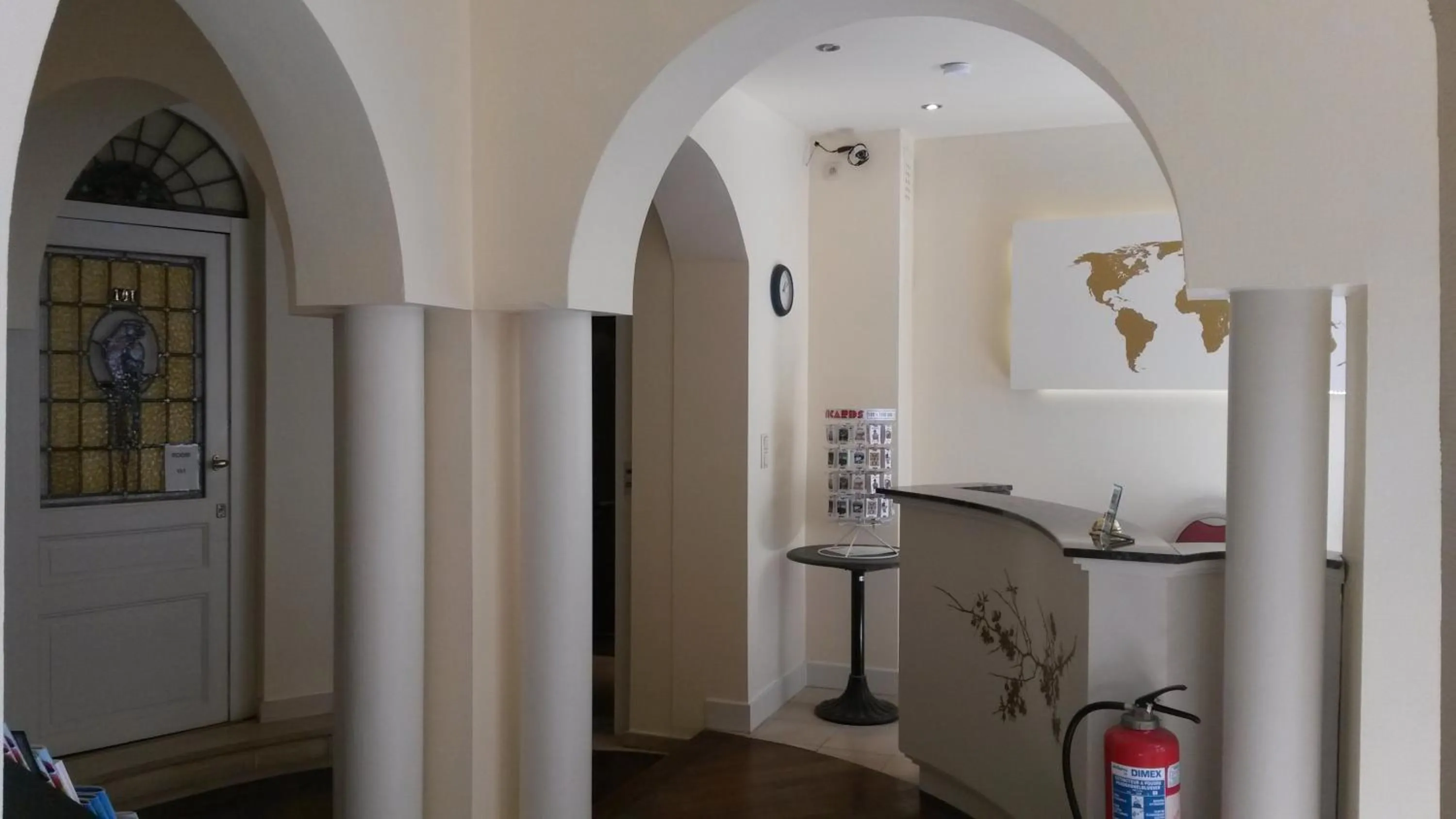 Lobby or reception in Hotel Queen Mary