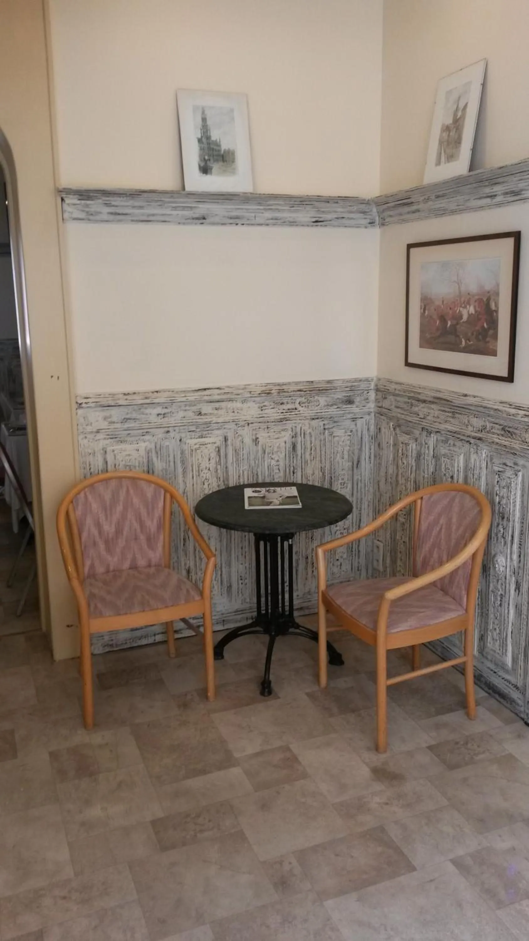 Lounge or bar in Hotel Queen Mary