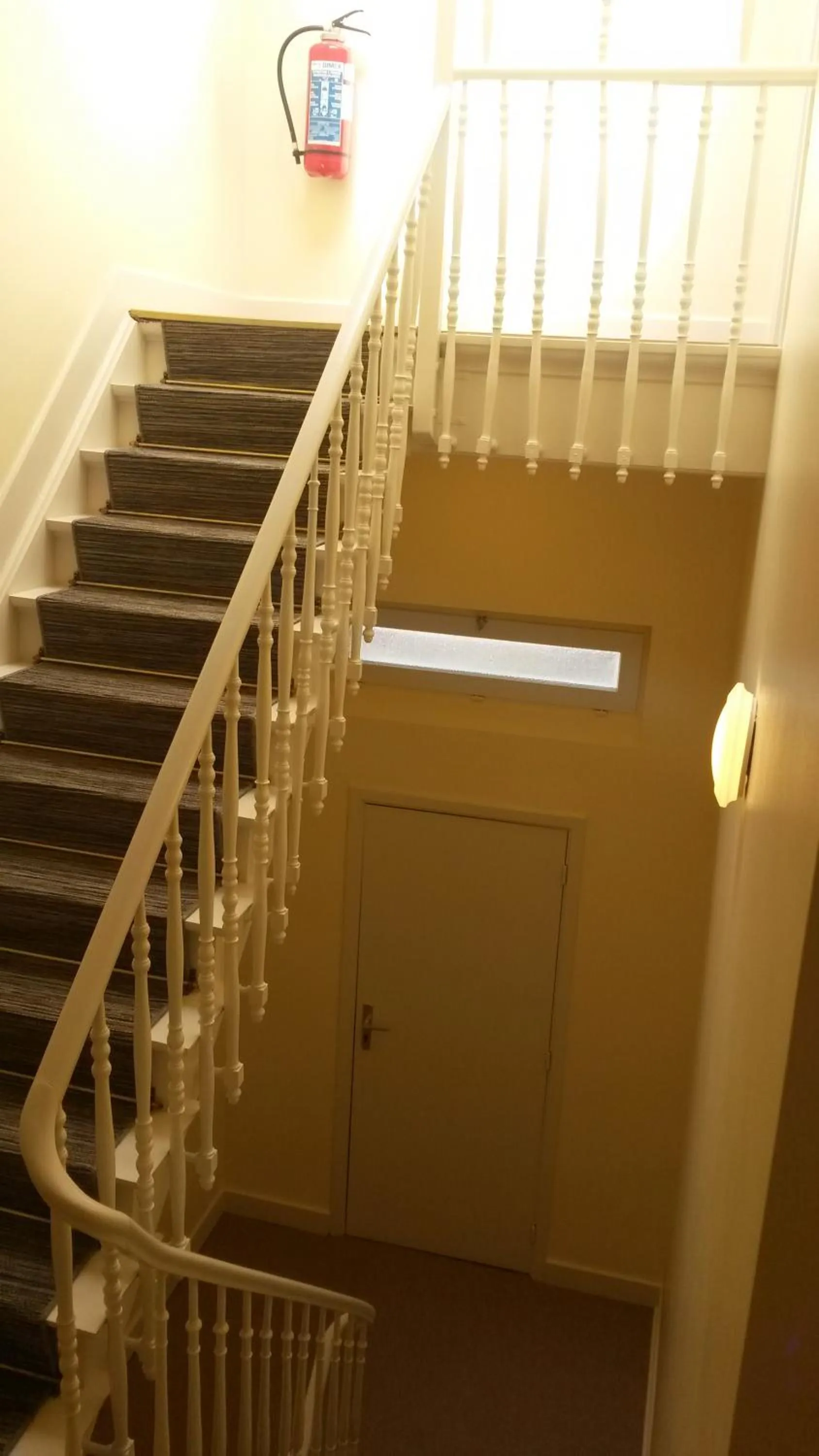 Property building in Hotel Queen Mary