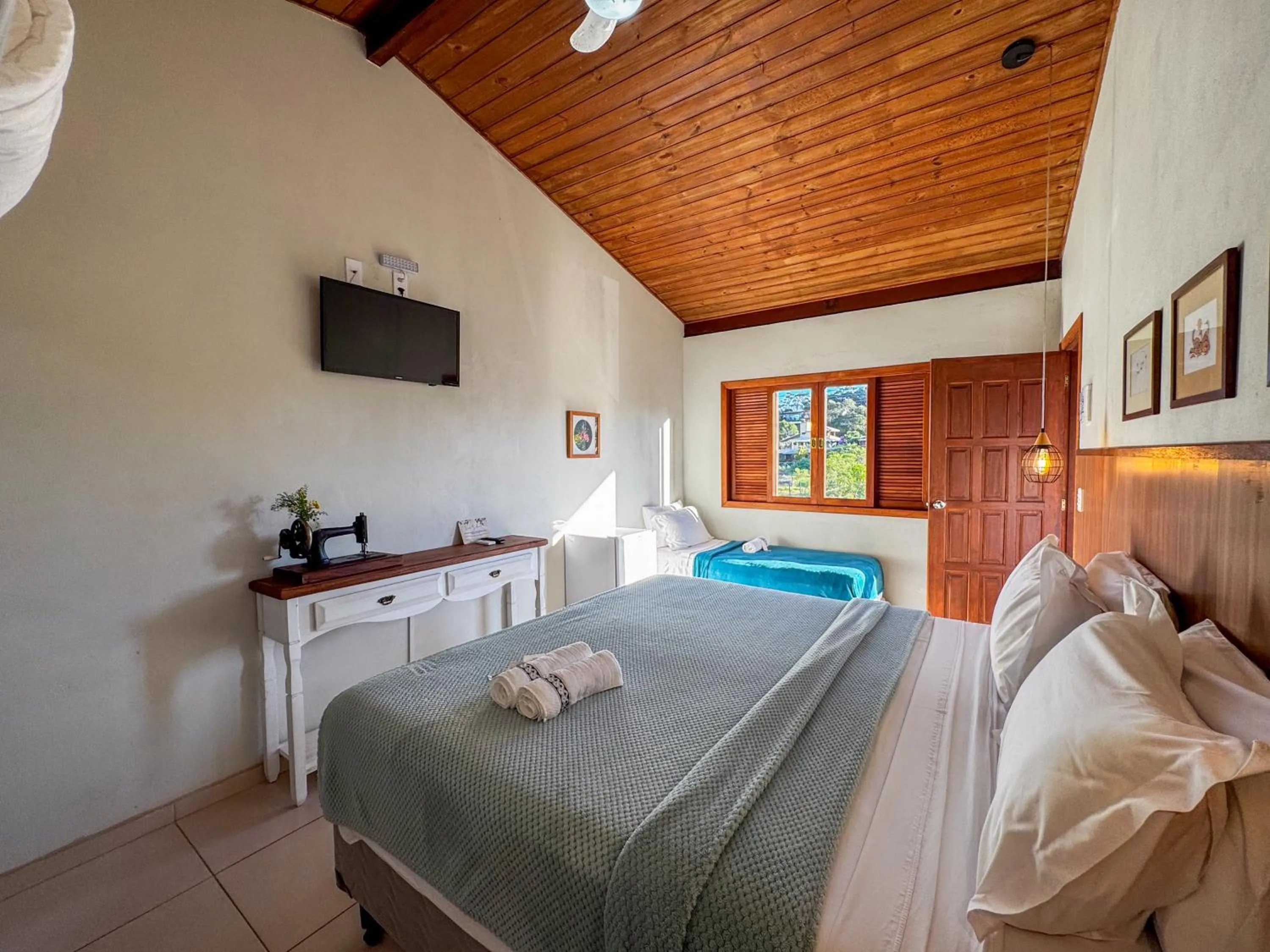 Bedroom, Bed in Pousada Lagoa do Rosa