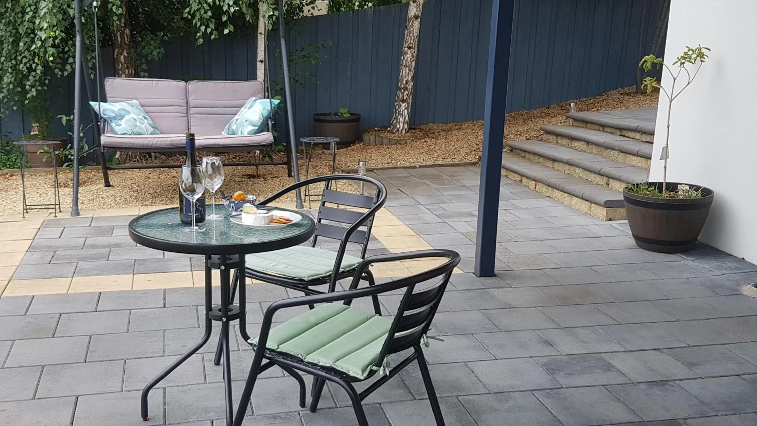 Patio in Lewi Waters