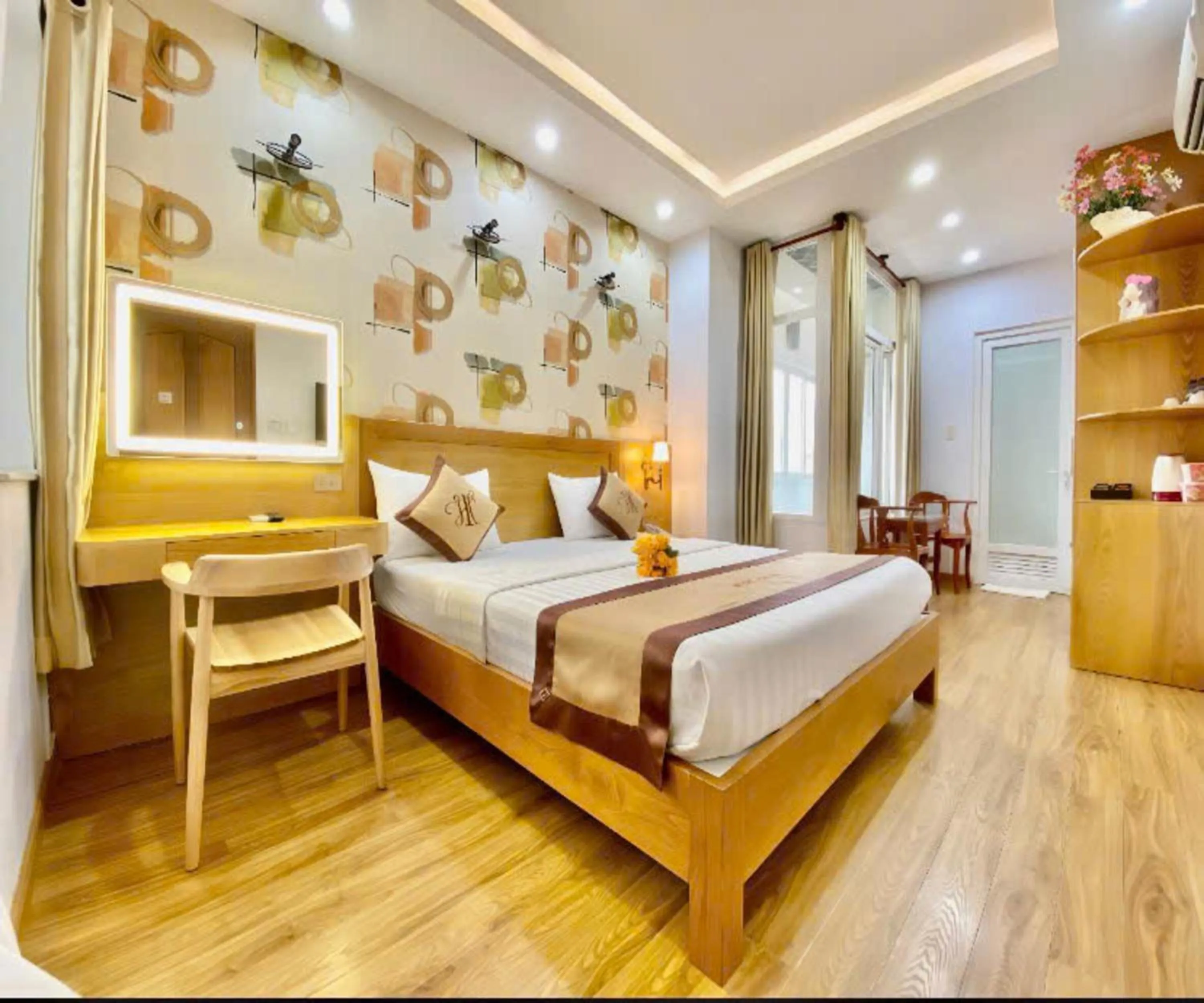 Photo of the whole room, Bed in Thu Ha Airport Hotel