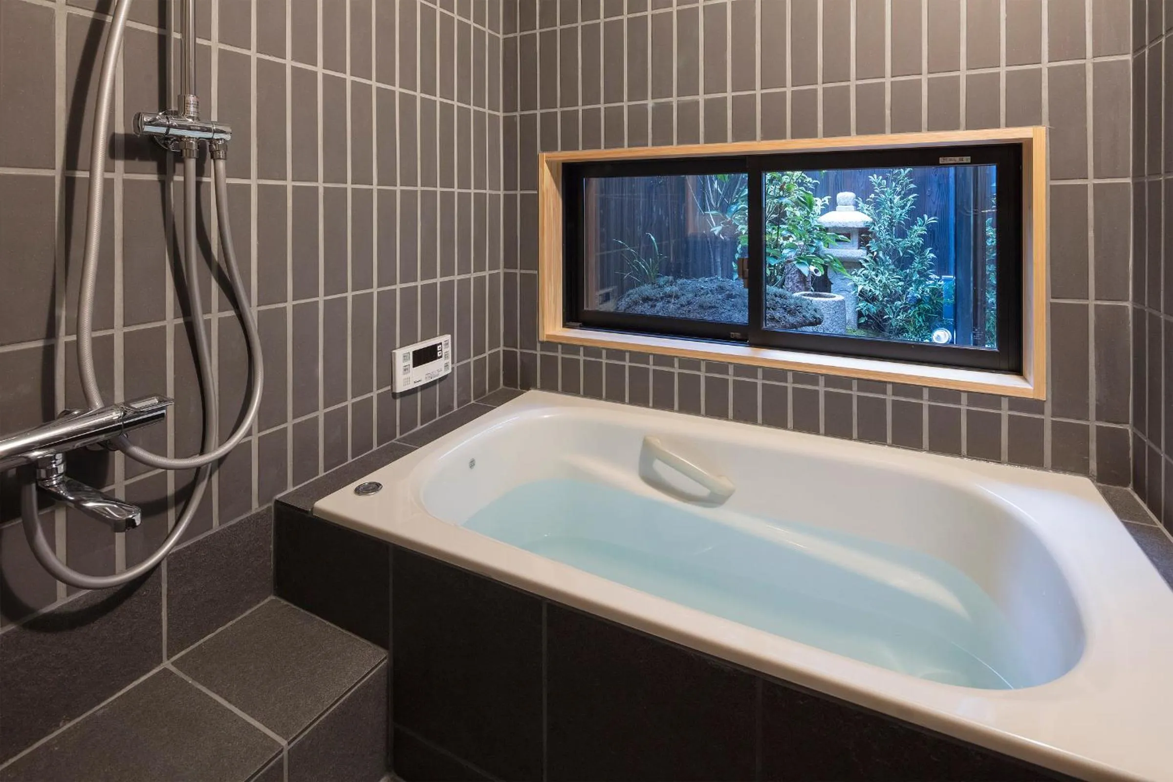Bathroom in Ayaginu Machiya House