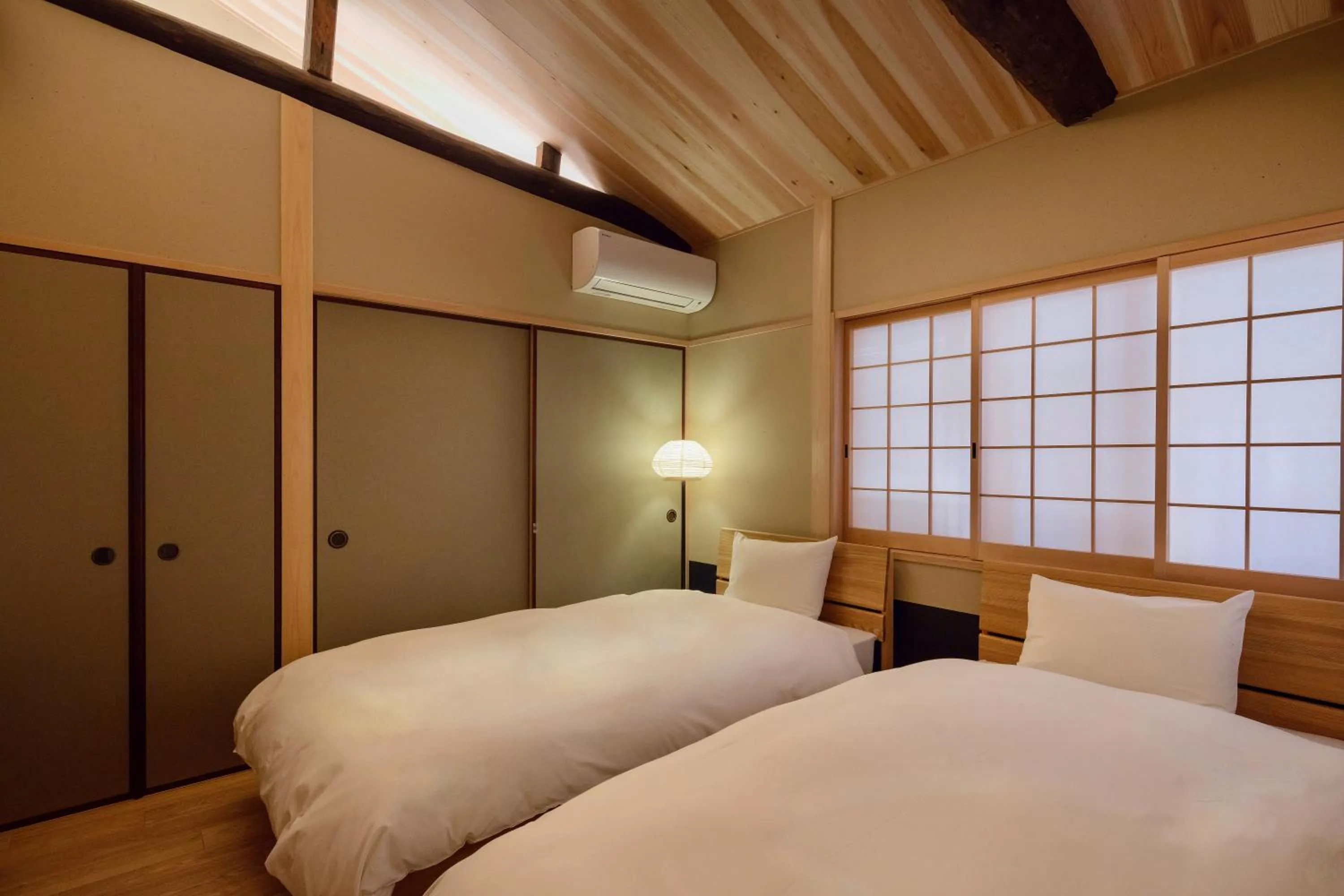 Bed in Ayaginu Machiya House