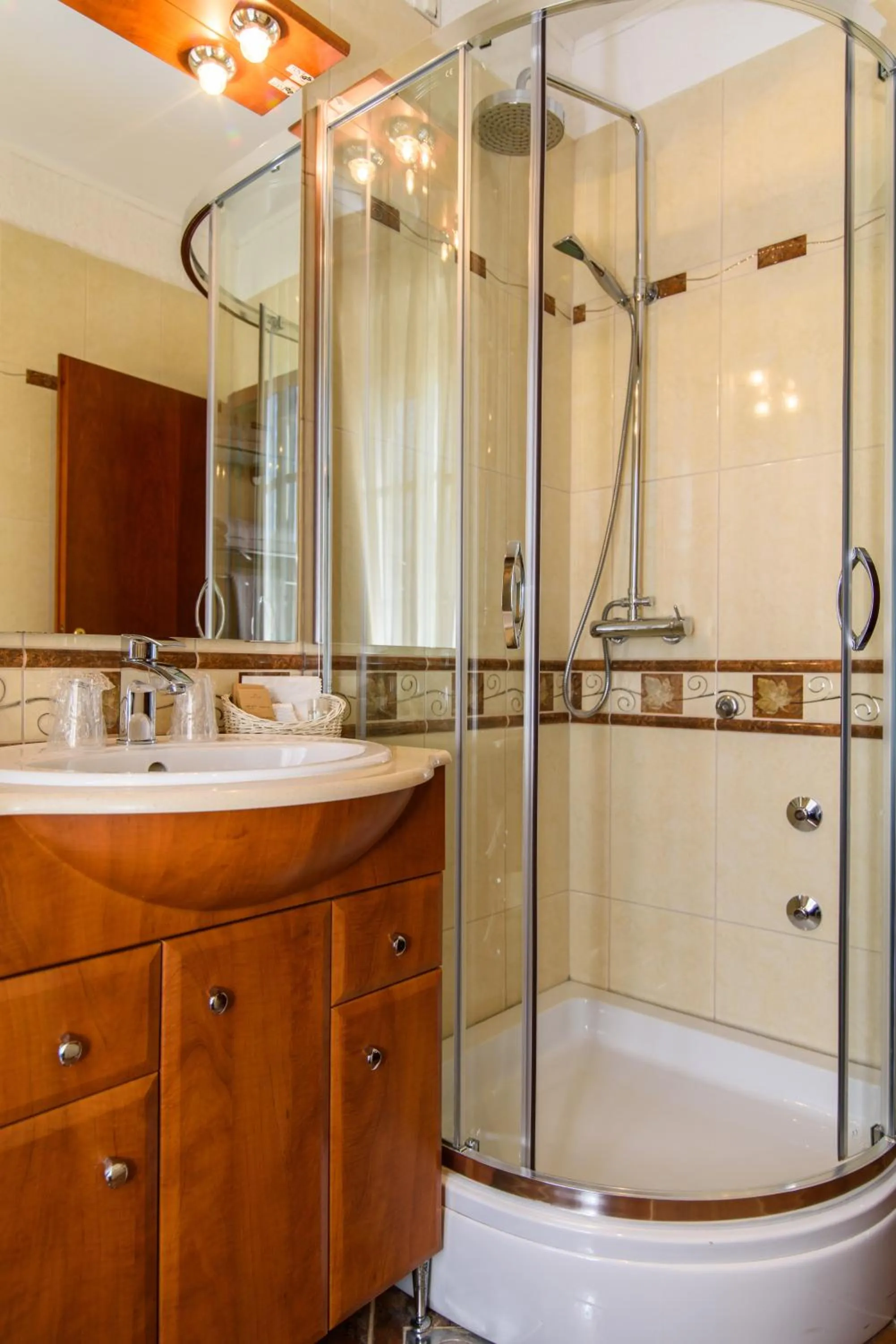 Bathroom in Heritage Hotel Vila Sikaa