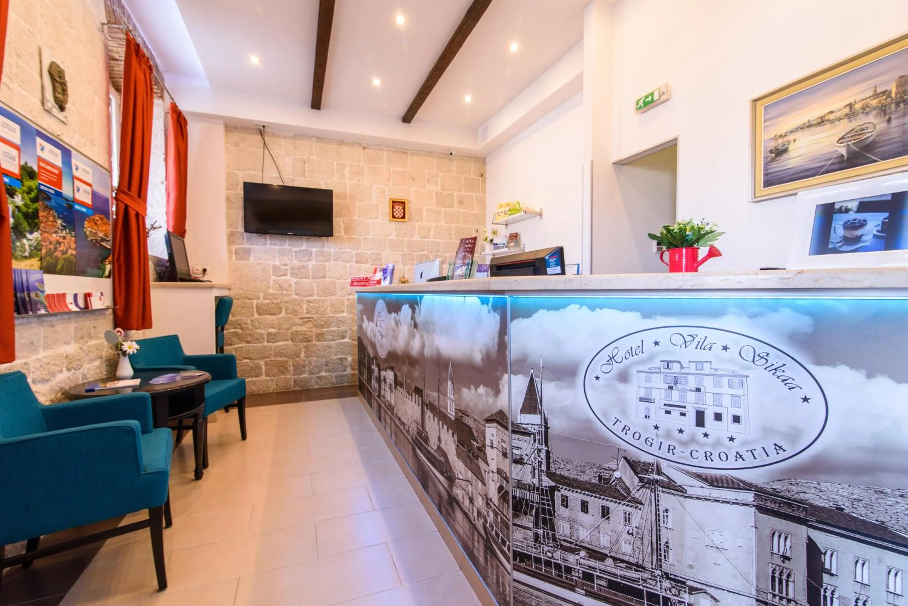 Lobby or reception in Heritage Hotel Vila Sikaa