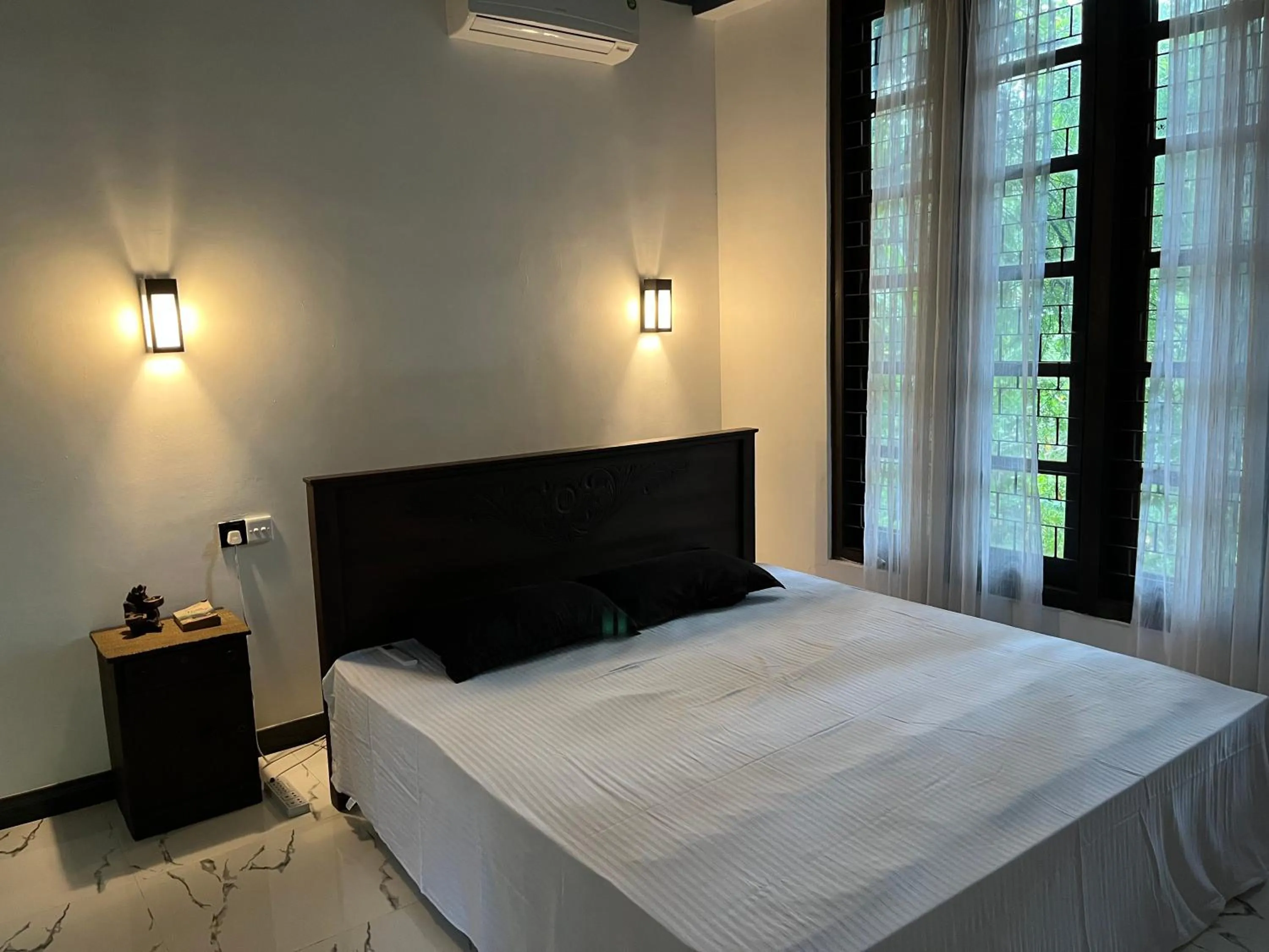 Deluxe Double Room with Balcony - single occupancy in Green House Resort
