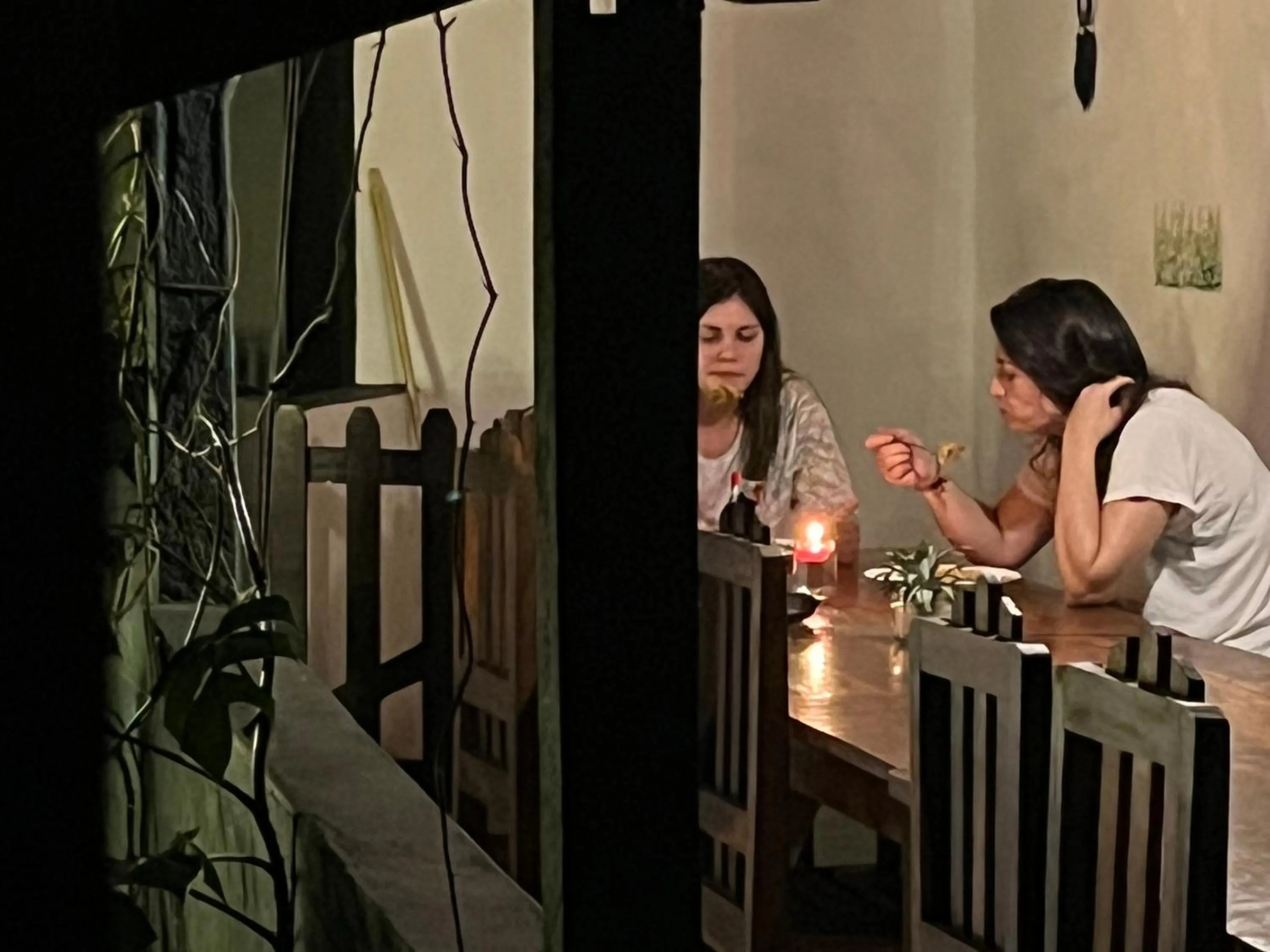 Restaurant/places to eat in Green House Resort