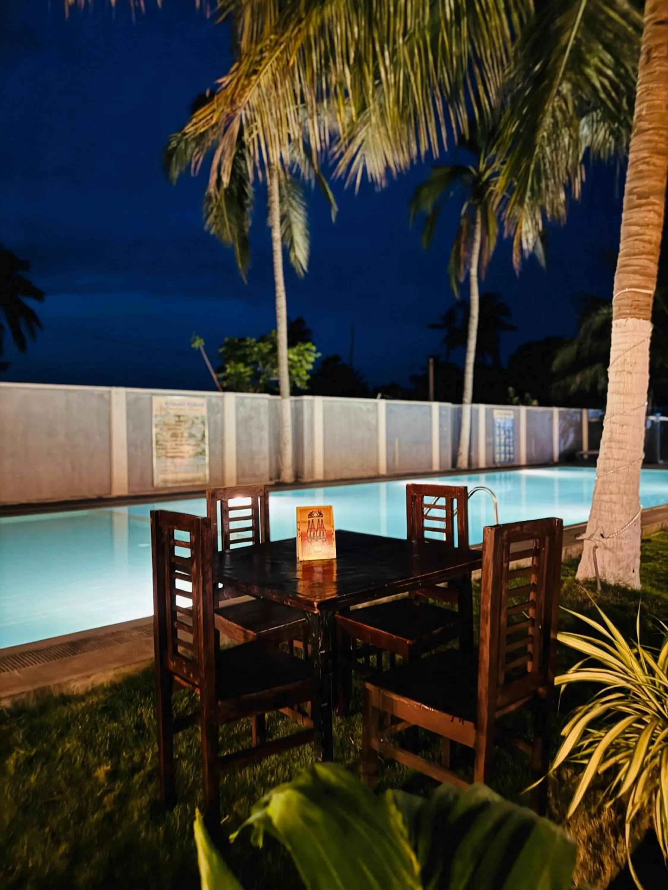 Restaurant/places to eat in Nilaveli Hybrid Holiday Hotel