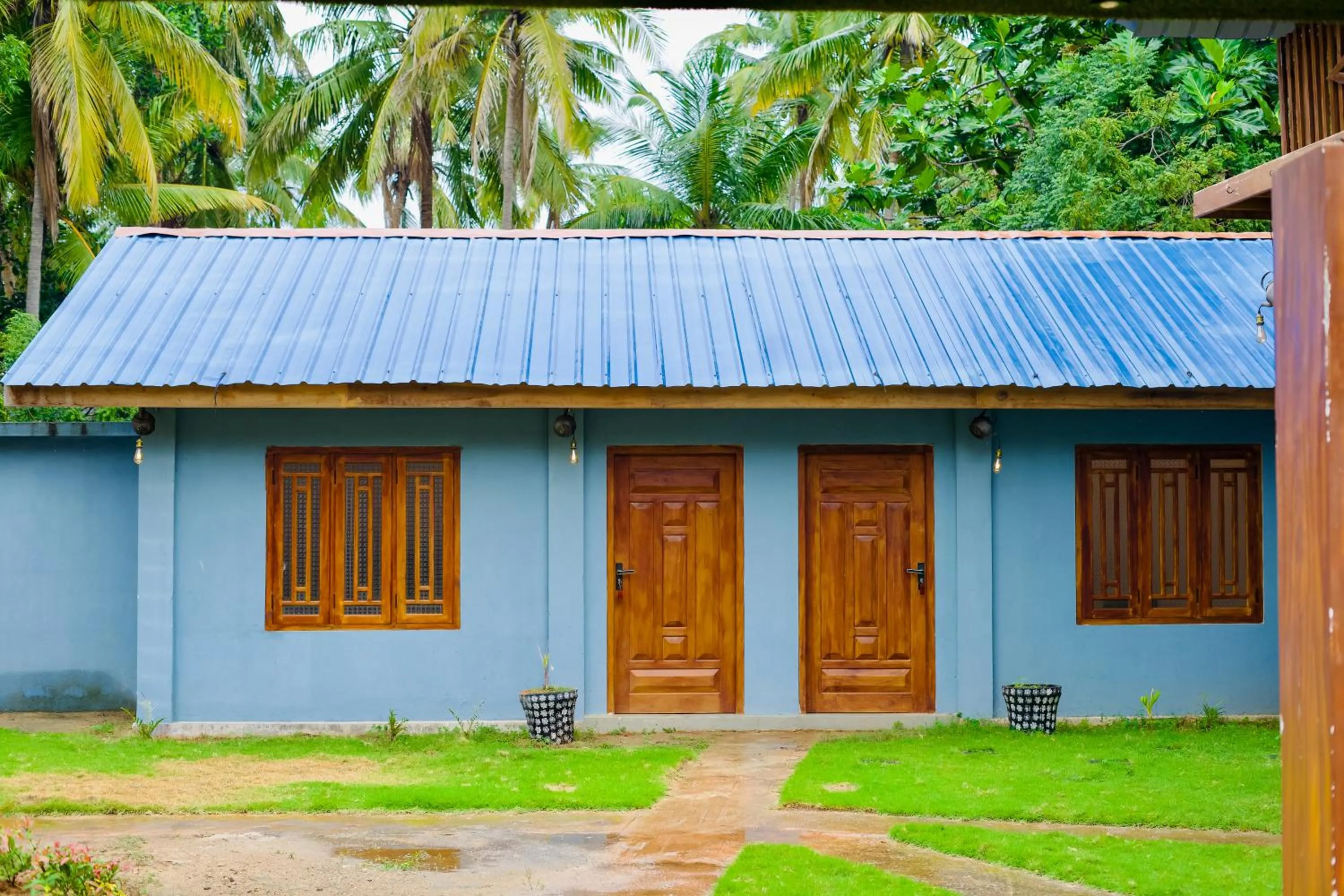 Nilaveli Hybrid Holiday Hotel