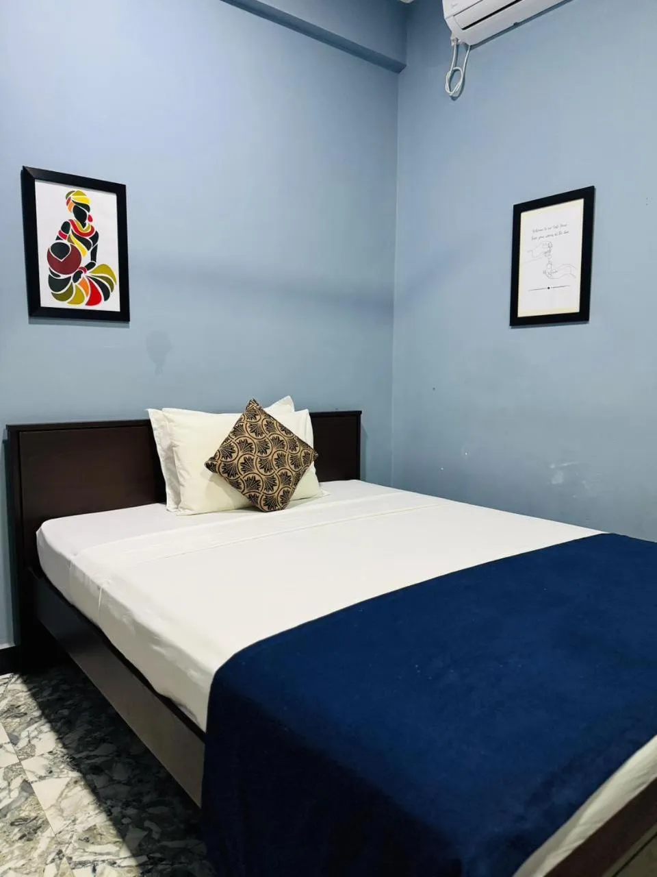 Bed in Nilaveli Hybrid Holiday Hotel