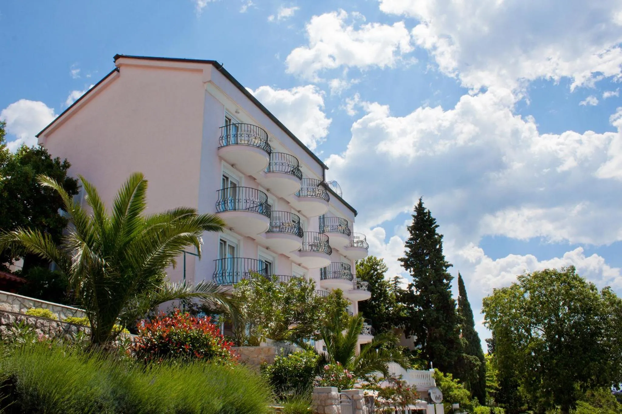 Property building in Hotel Vali Dramalj