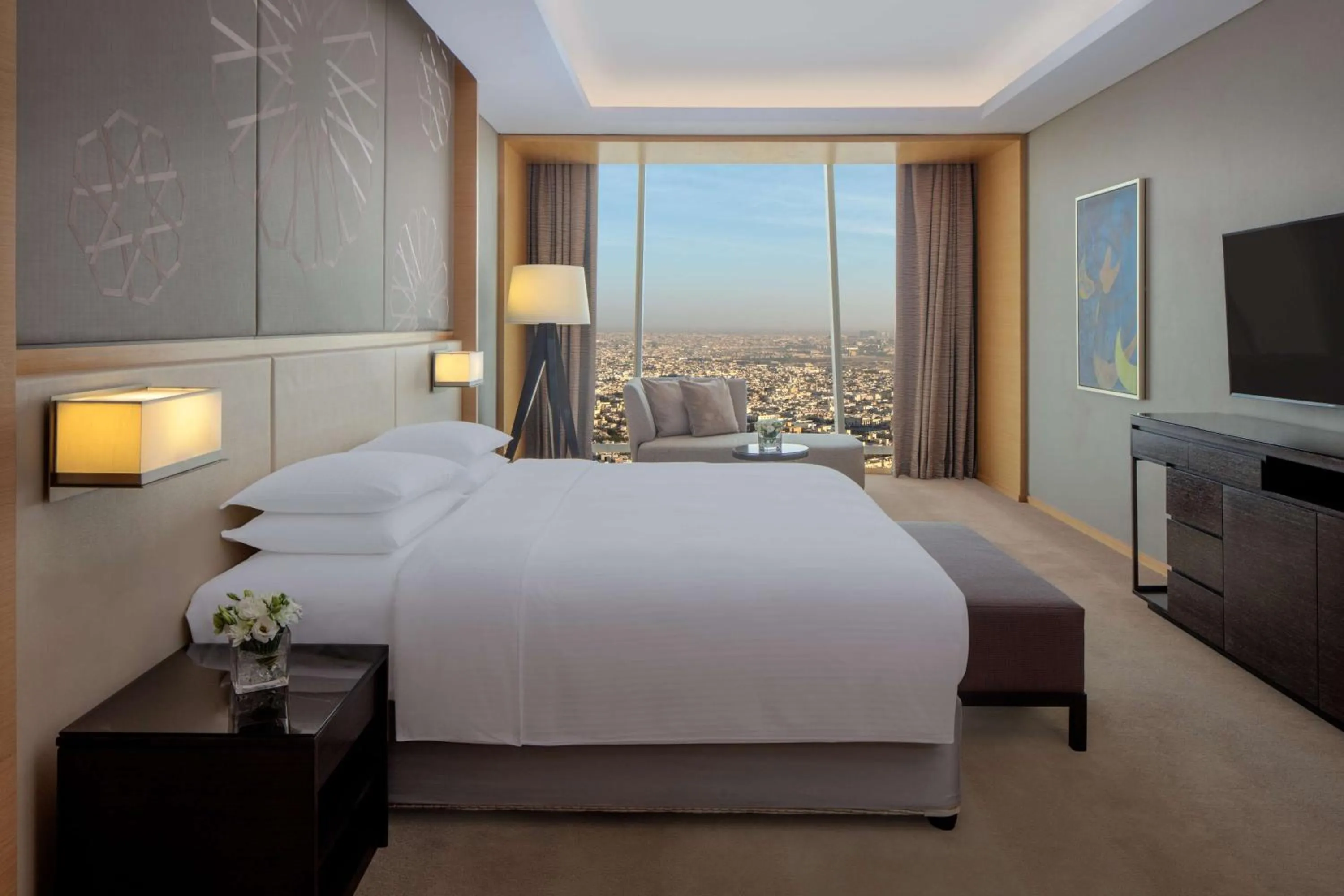 Bedroom, Bed in Hyatt Regency Riyadh Olaya