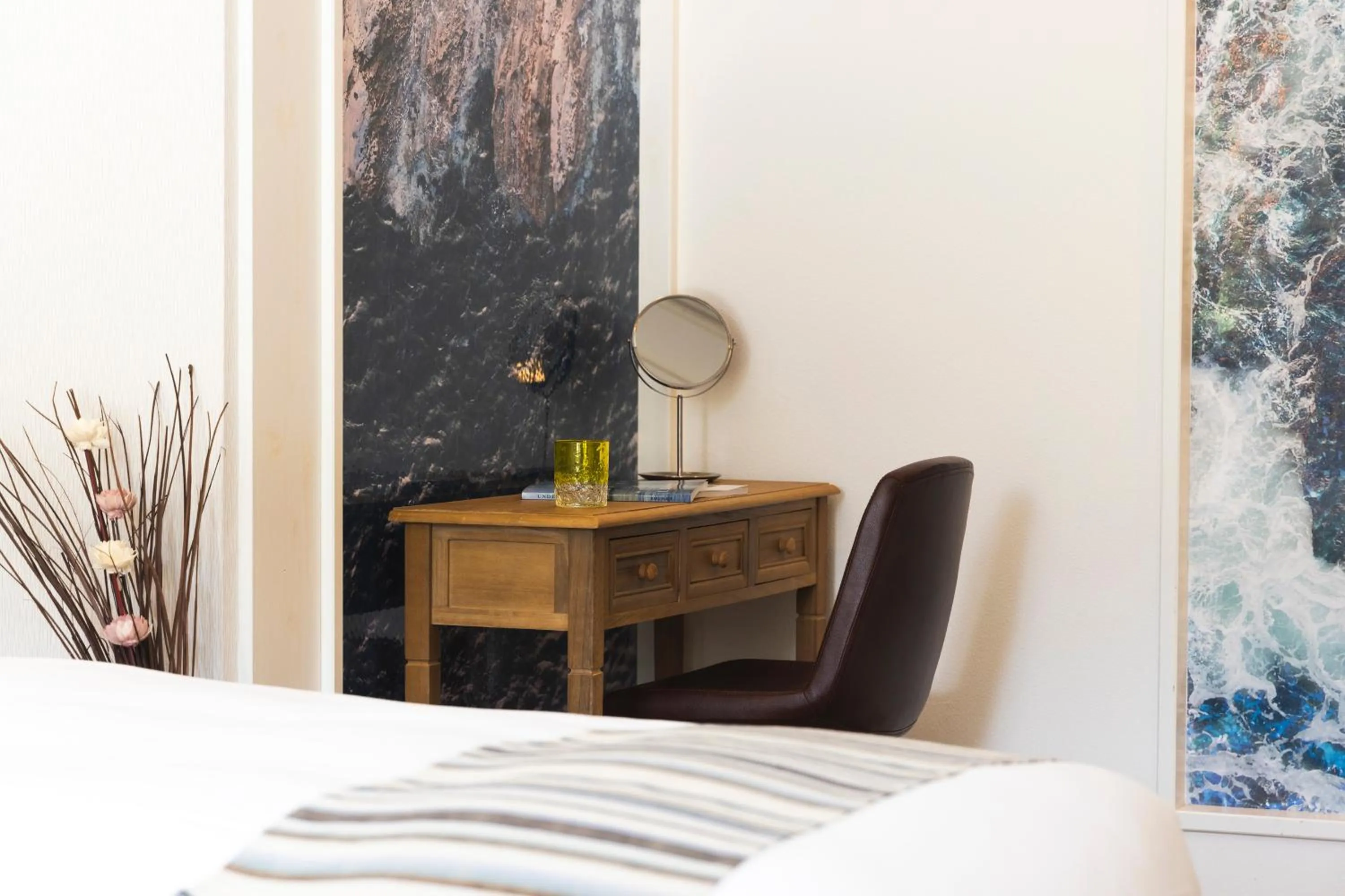 Bed in La Casa Panacea Okinawa Resort