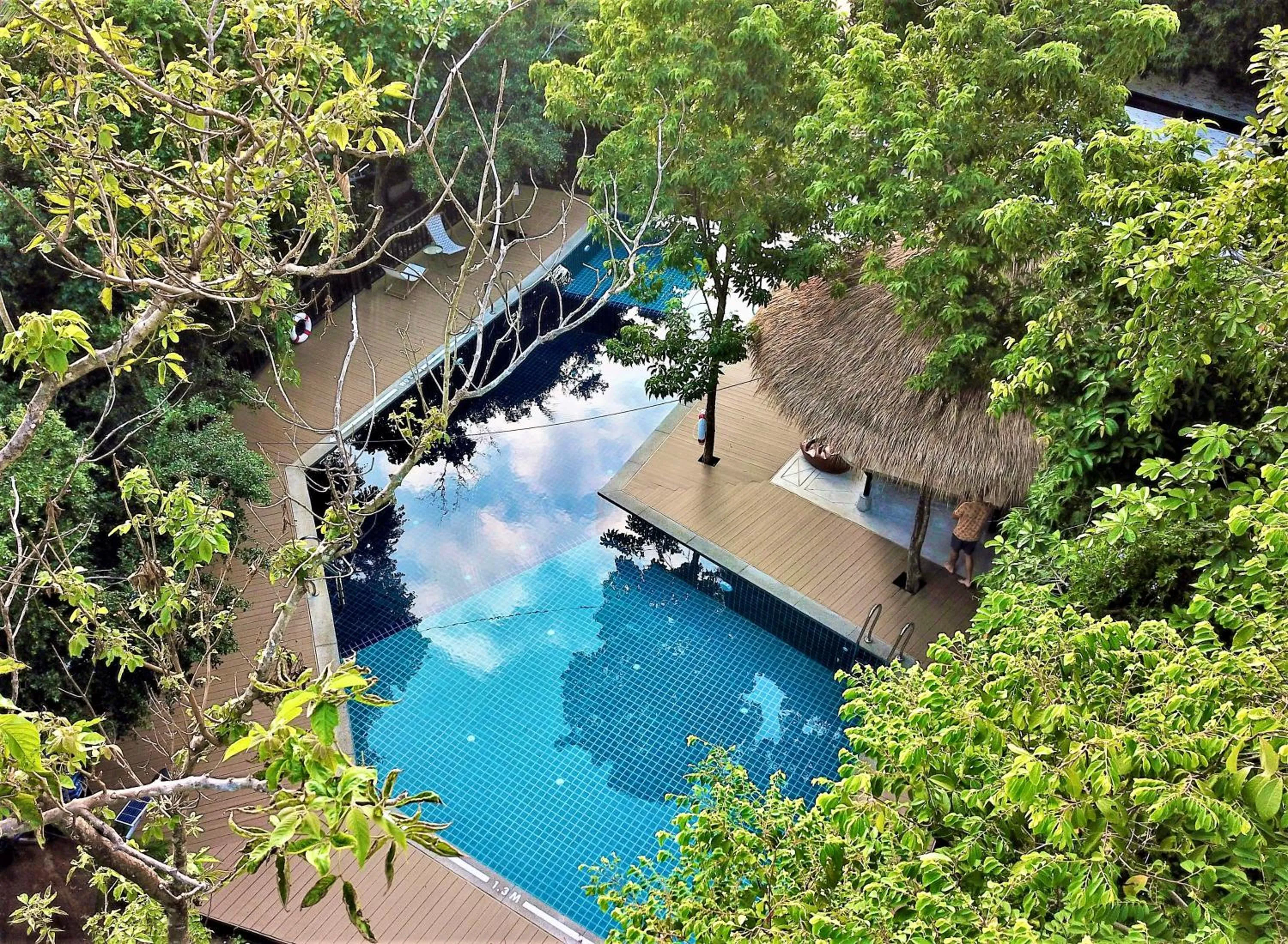 Bird's eye view in The Dearly Koh Tao Hostel-PADI 5 Star Dive Resort