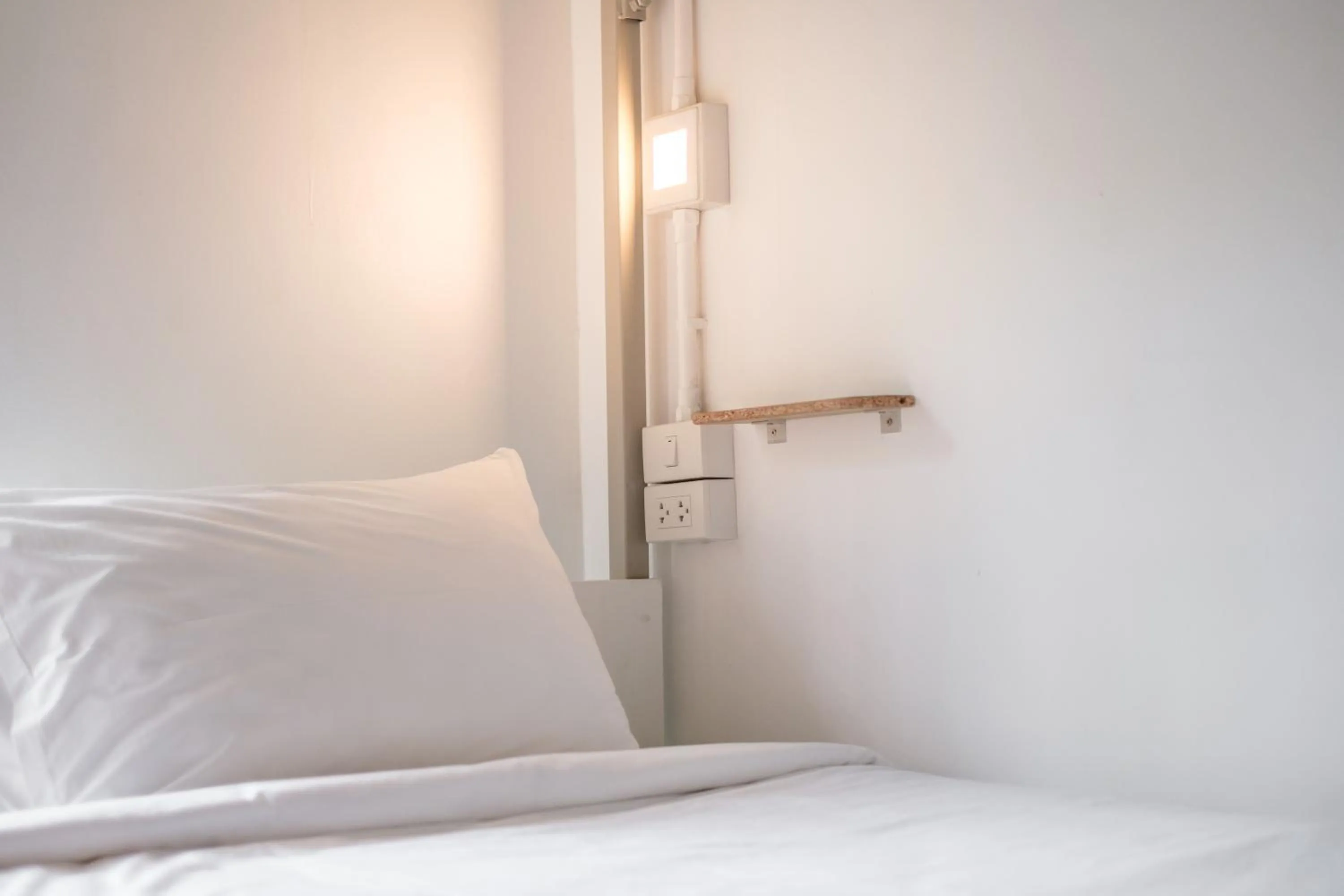 Bed in The Dearly Koh Tao Hostel-PADI 5 Star Dive Resort