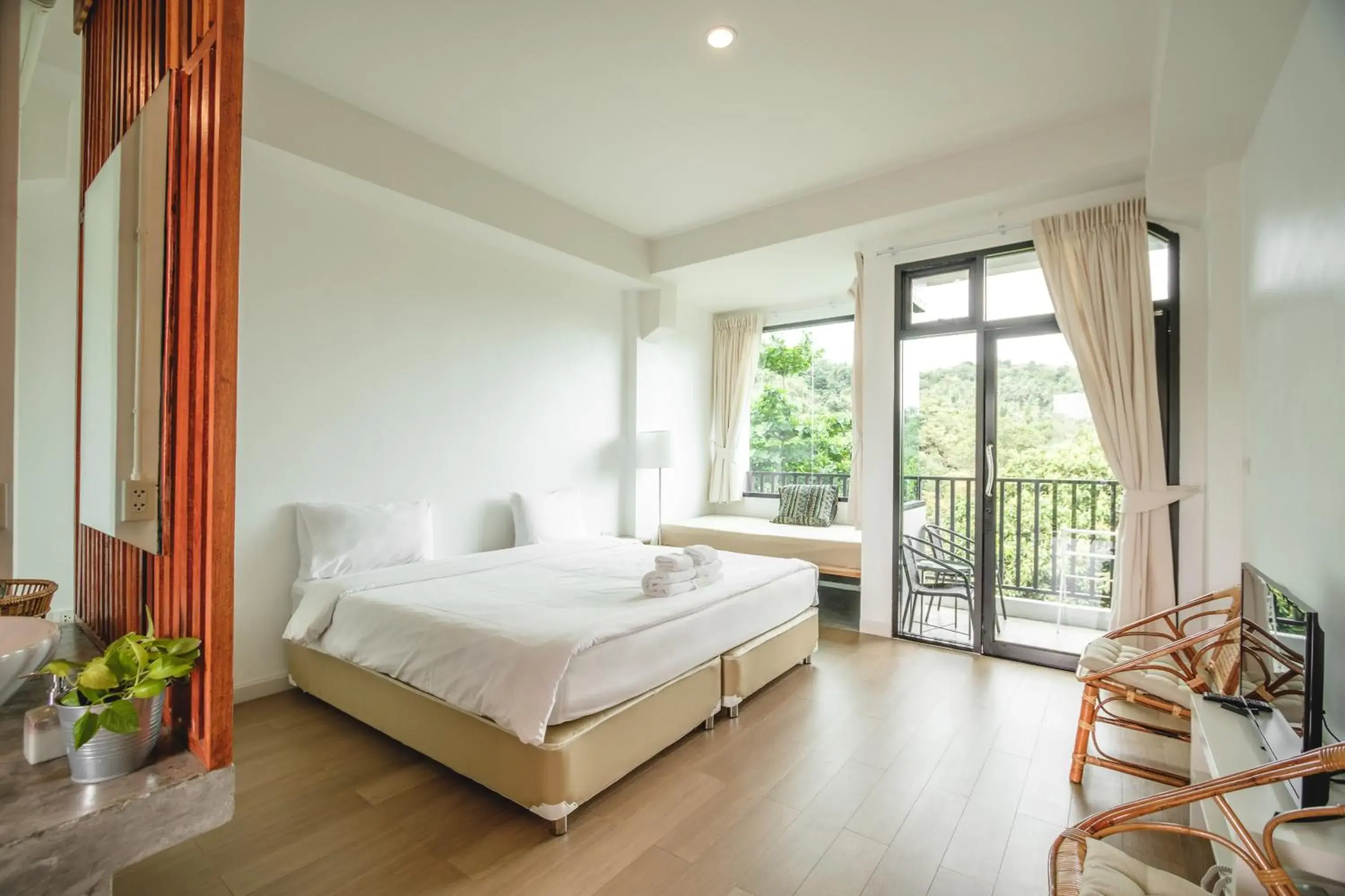 Superior Suite in The Dearly Koh Tao Hostel-PADI 5 Star Dive Resort Superior Suite in The Dearly Koh Tao Hostel-PADI 5 Star Dive Resort