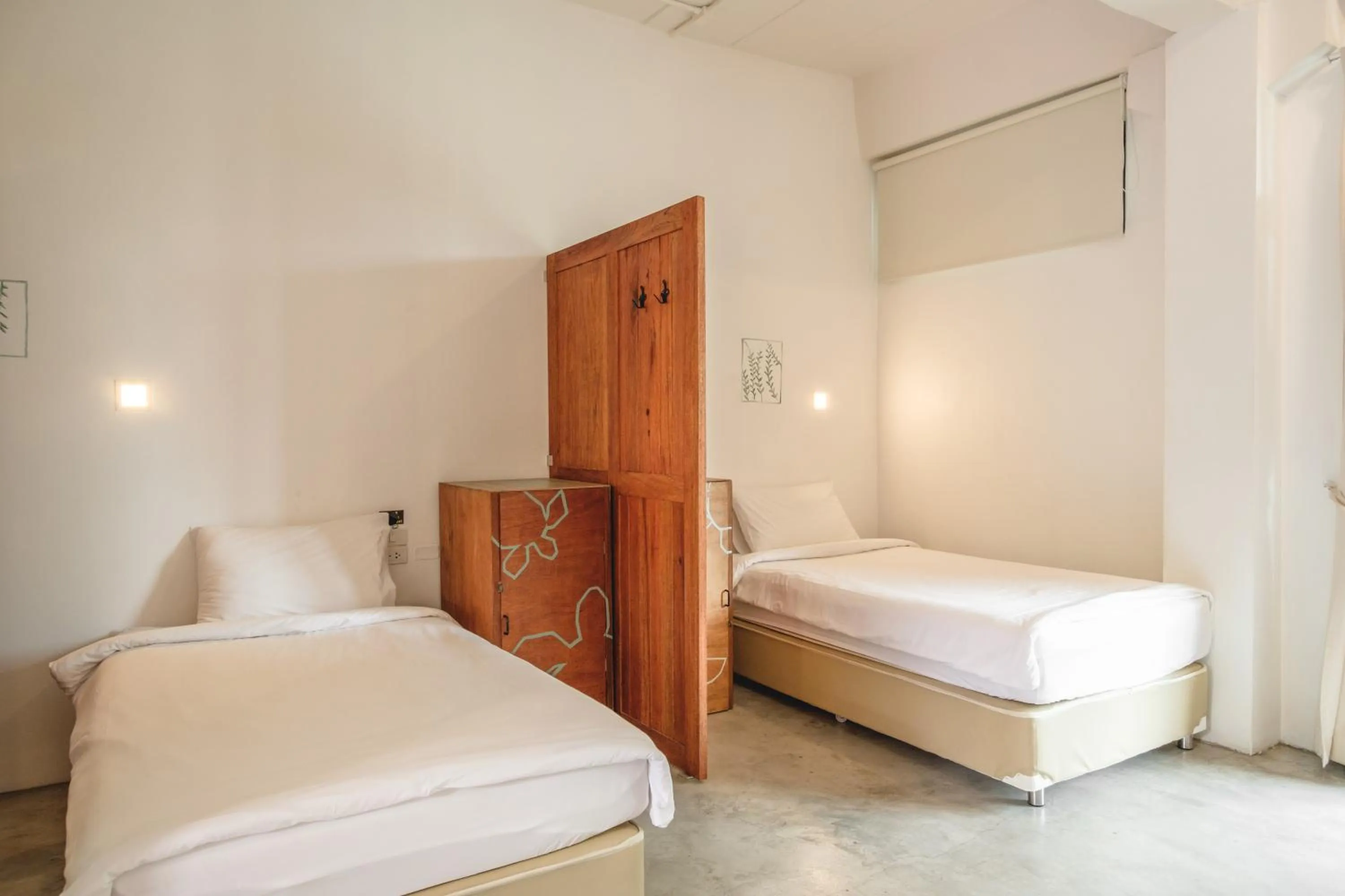 Bed in The Dearly Koh Tao Hostel-PADI 5 Star Dive Resort