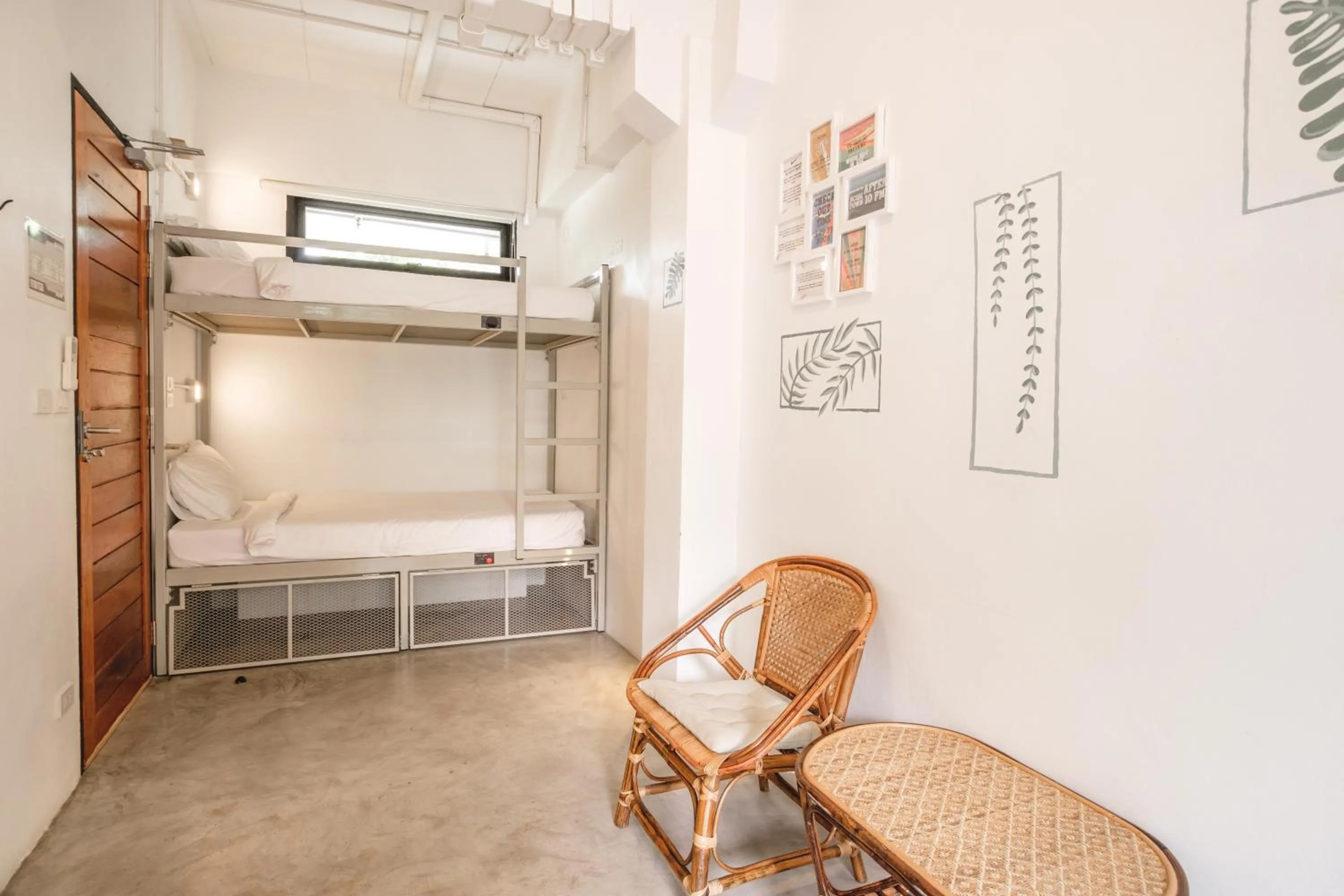 bunk bed in The Dearly Koh Tao Hostel-PADI 5 Star Dive Resort