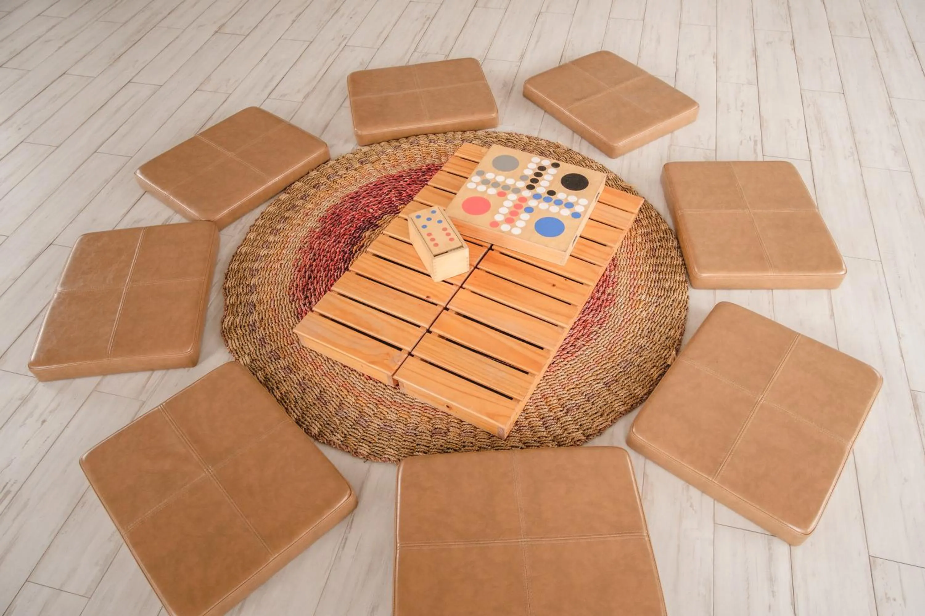 Communal lounge/ TV room in The Dearly Koh Tao Hostel-PADI 5 Star Dive Resort