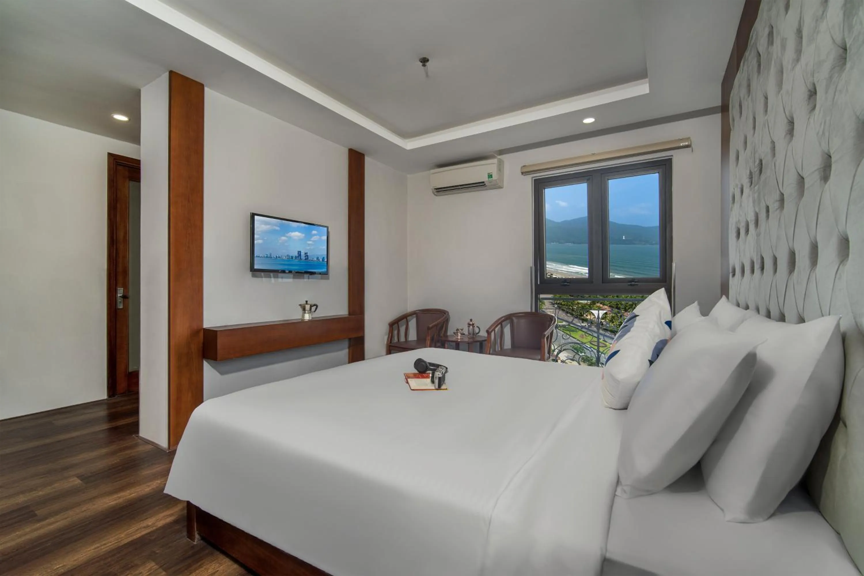 Bed in Hung Anh Hotel