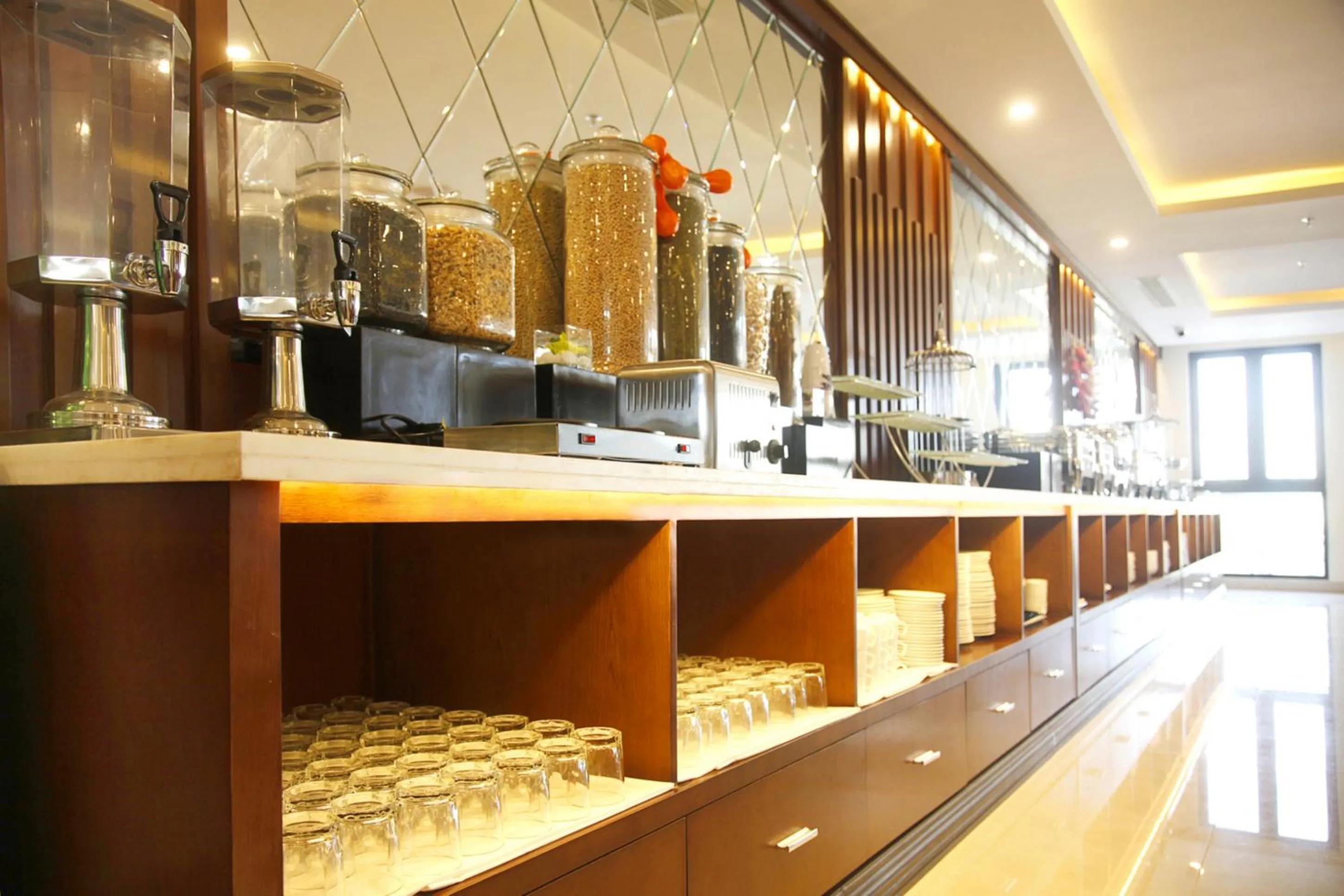 Restaurant/places to eat in Hung Anh Hotel