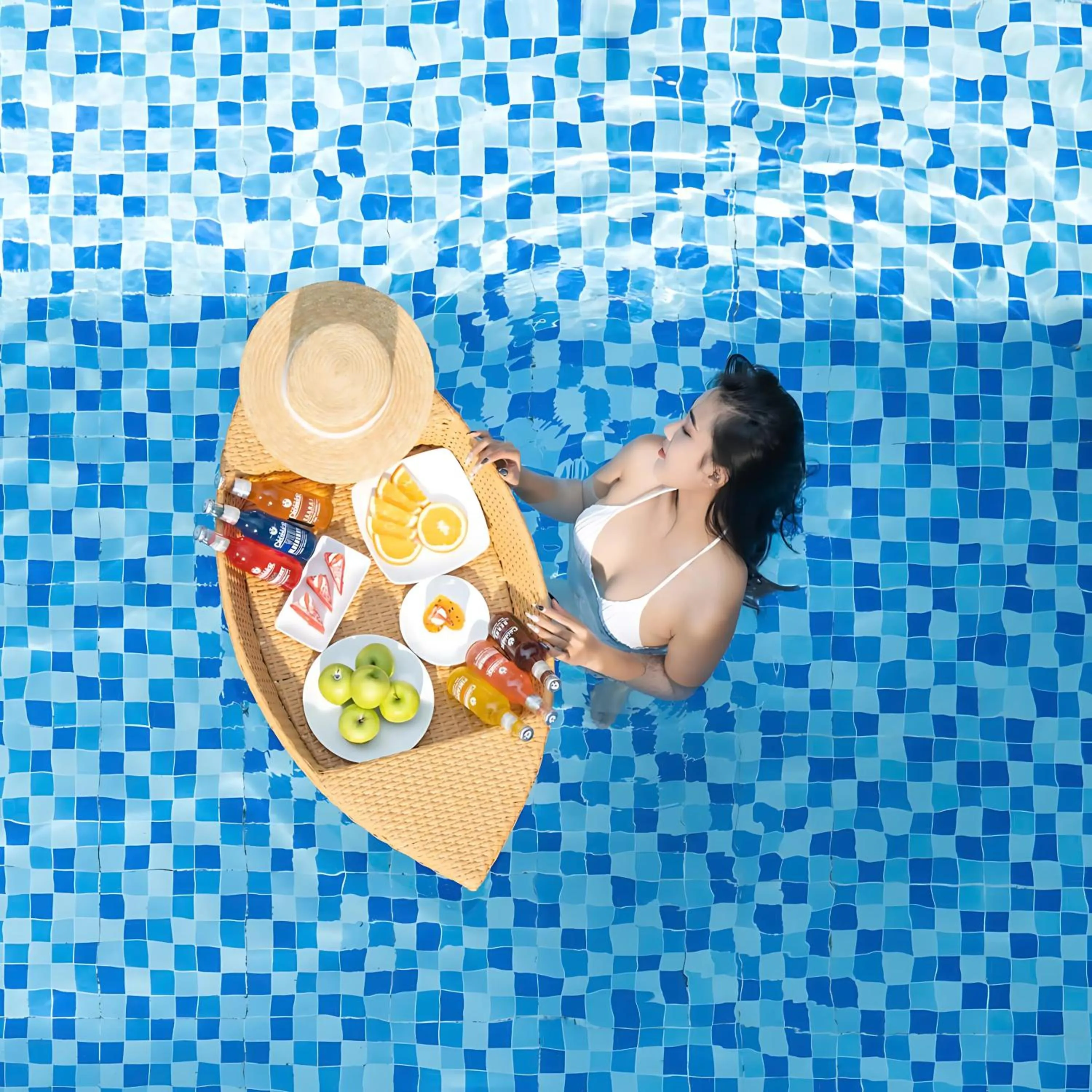 People in Hung Anh Hotel