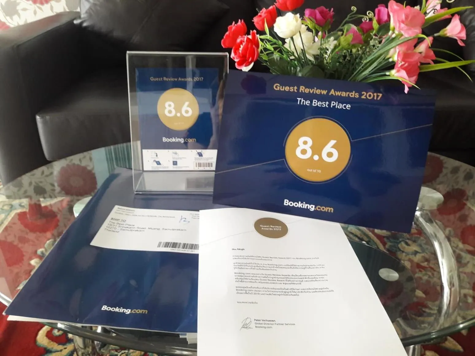 Certificate/Award in The Best Place