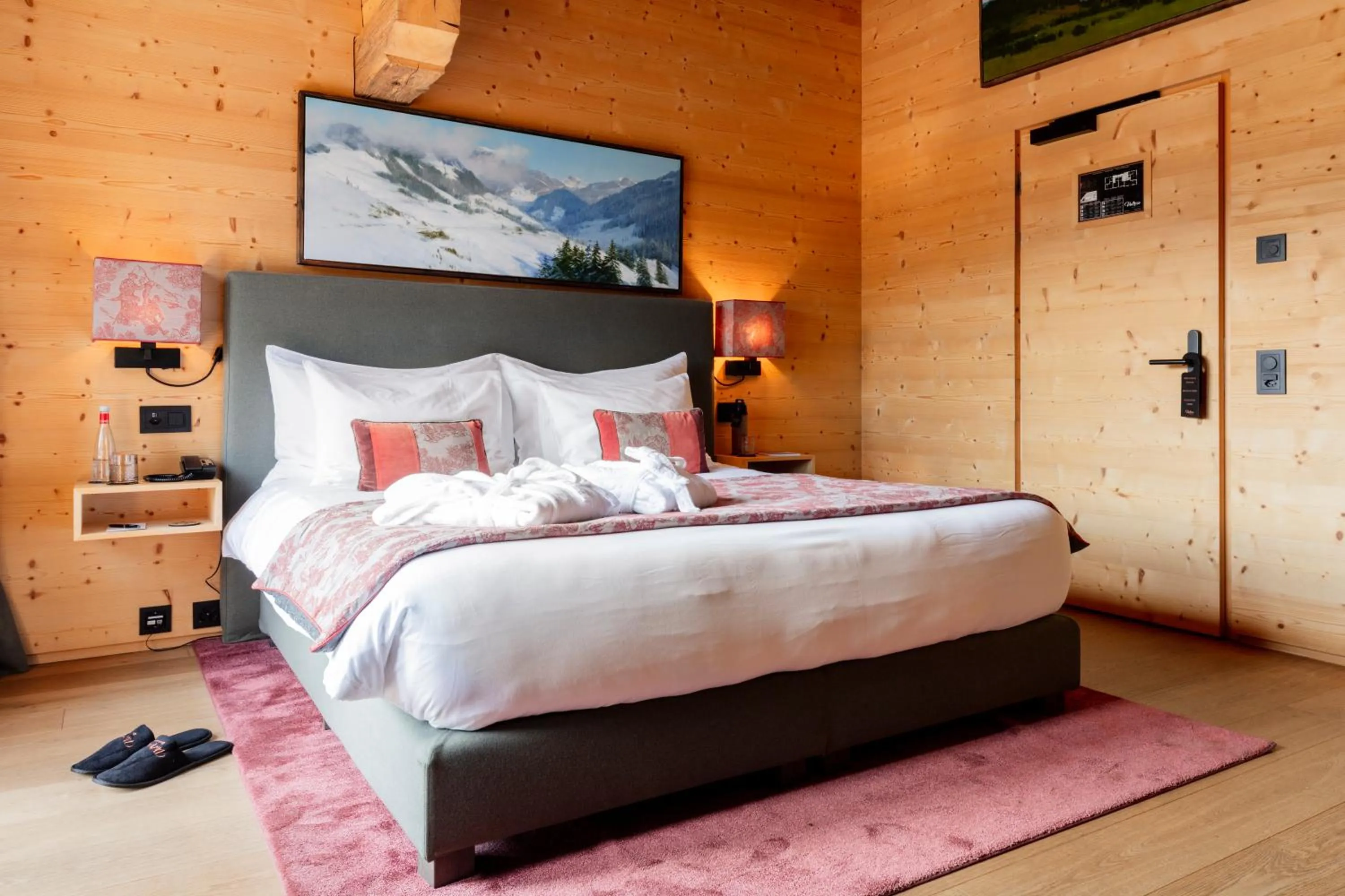 Bed in Hotel-Restaurant Valrose