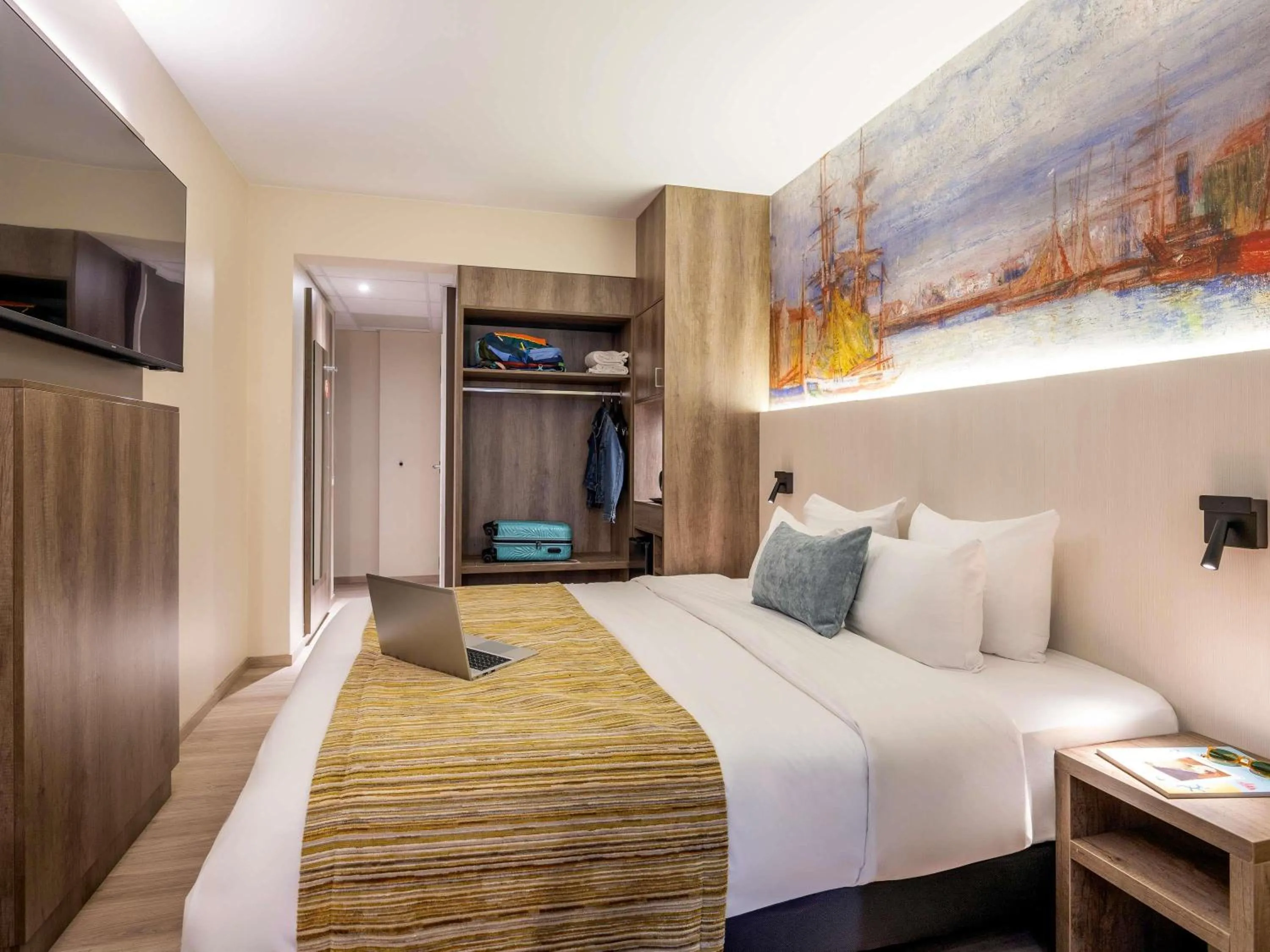 Bedroom, Bed in Mercure Oostende