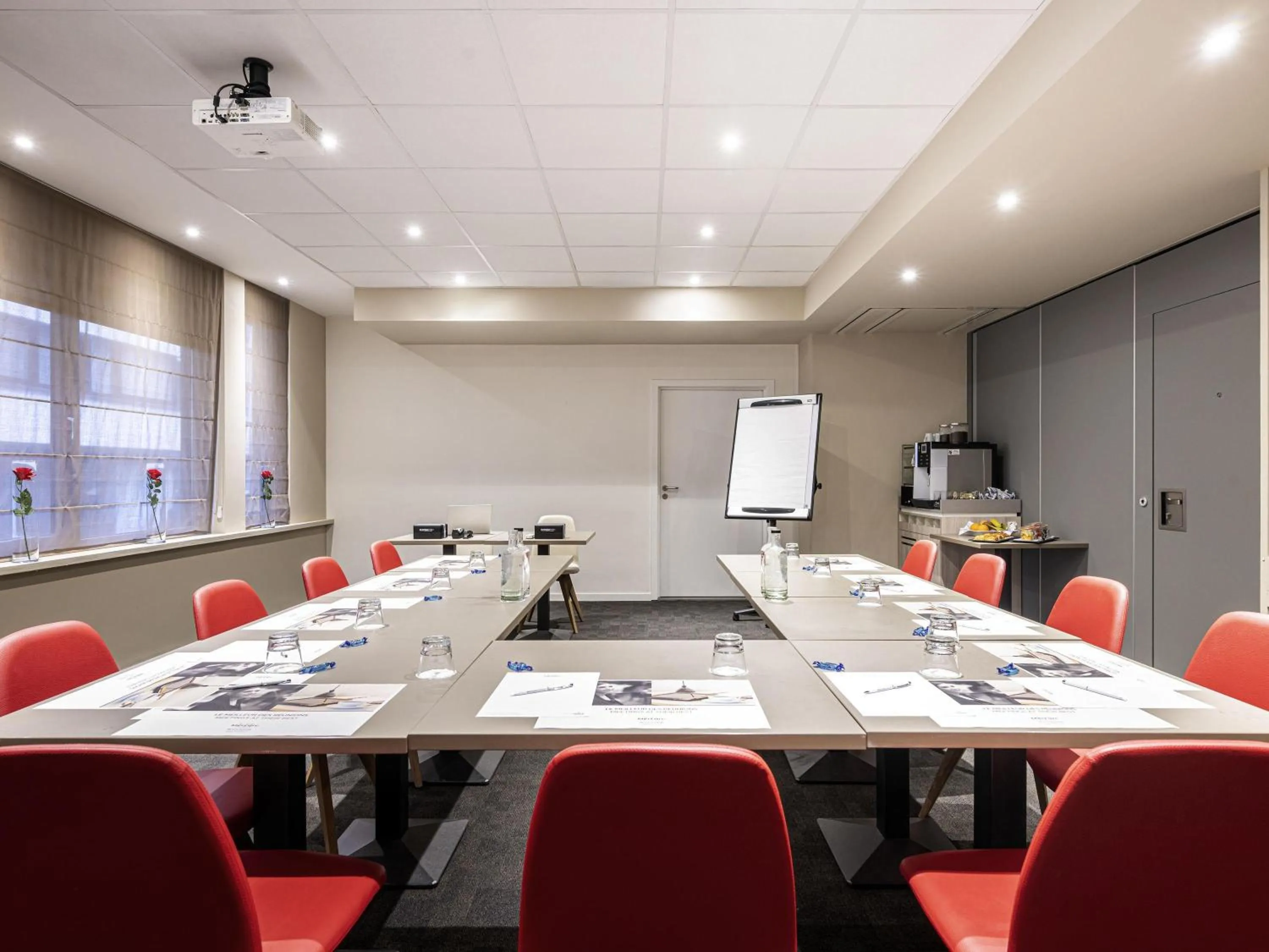 Meeting/conference room in Mercure Oostende