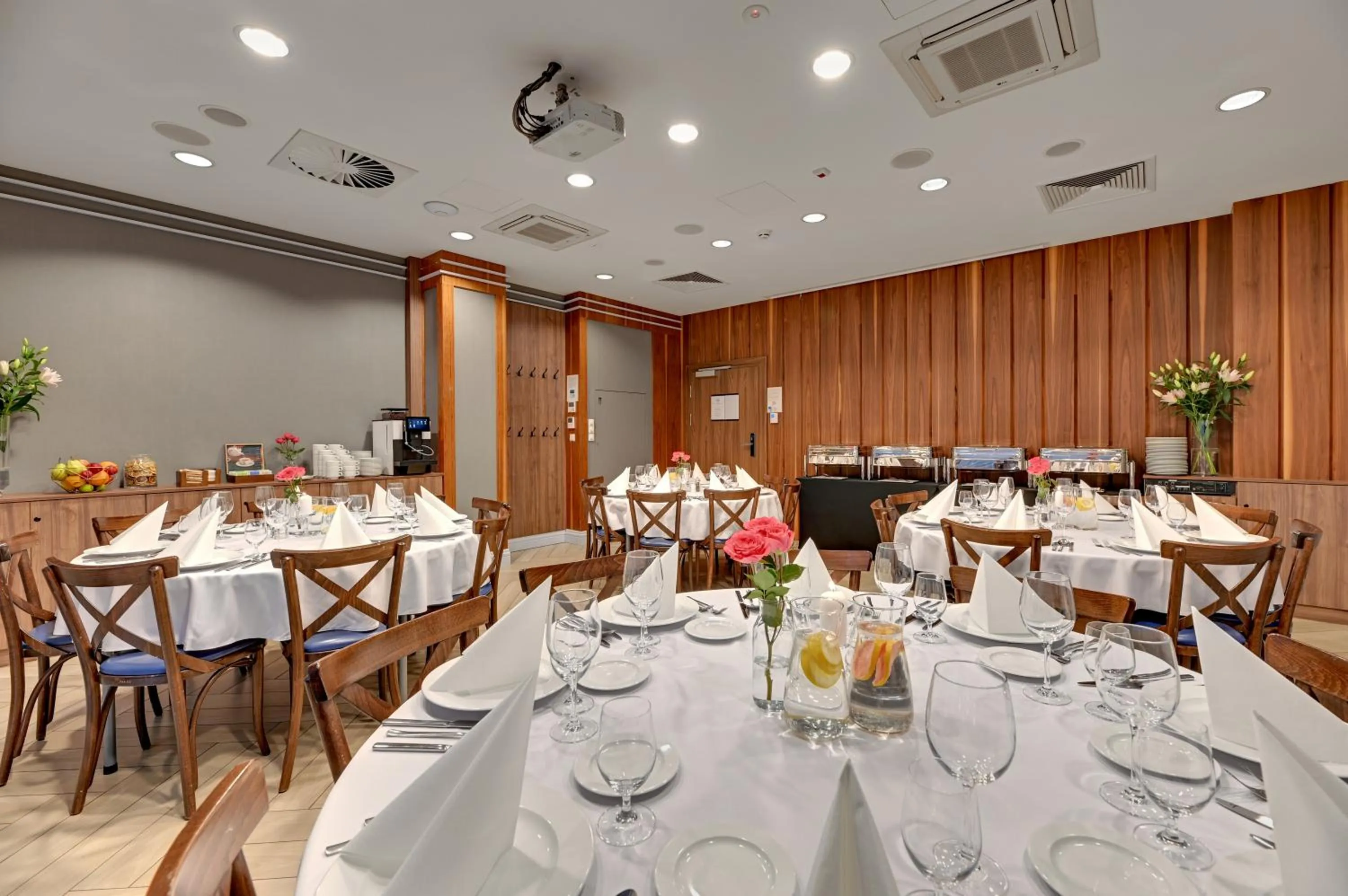 Meeting/conference room in GRANO LIFE Gdańsk - HOTEL NUMBER ONE BY GRANO Gdańsk