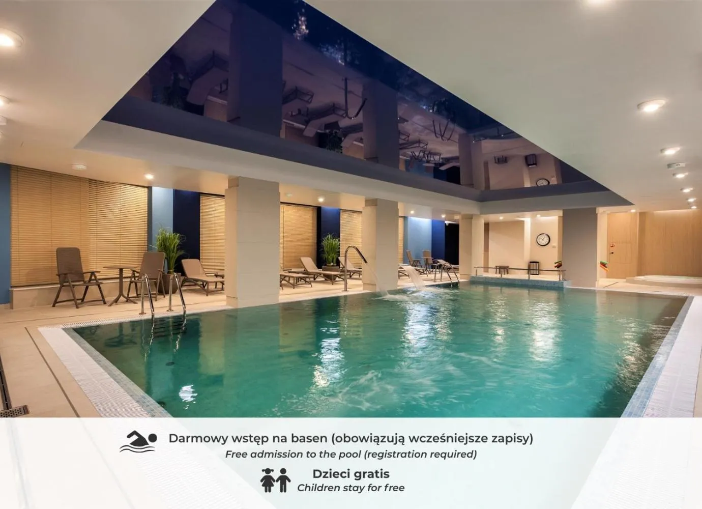 Swimming pool in GRANO LIFE Gdańsk