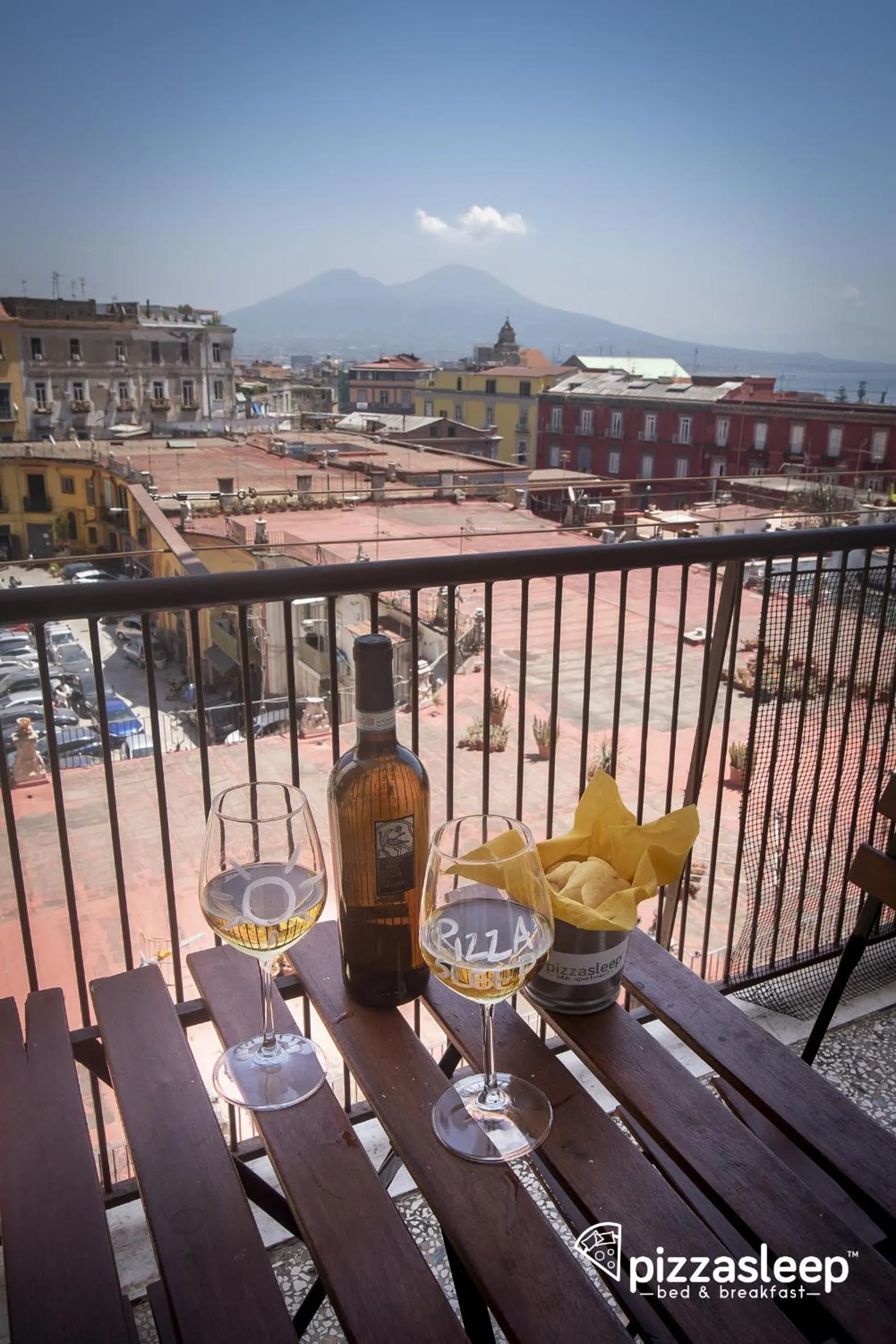 Bird's eye view in PizzaSleep B&B