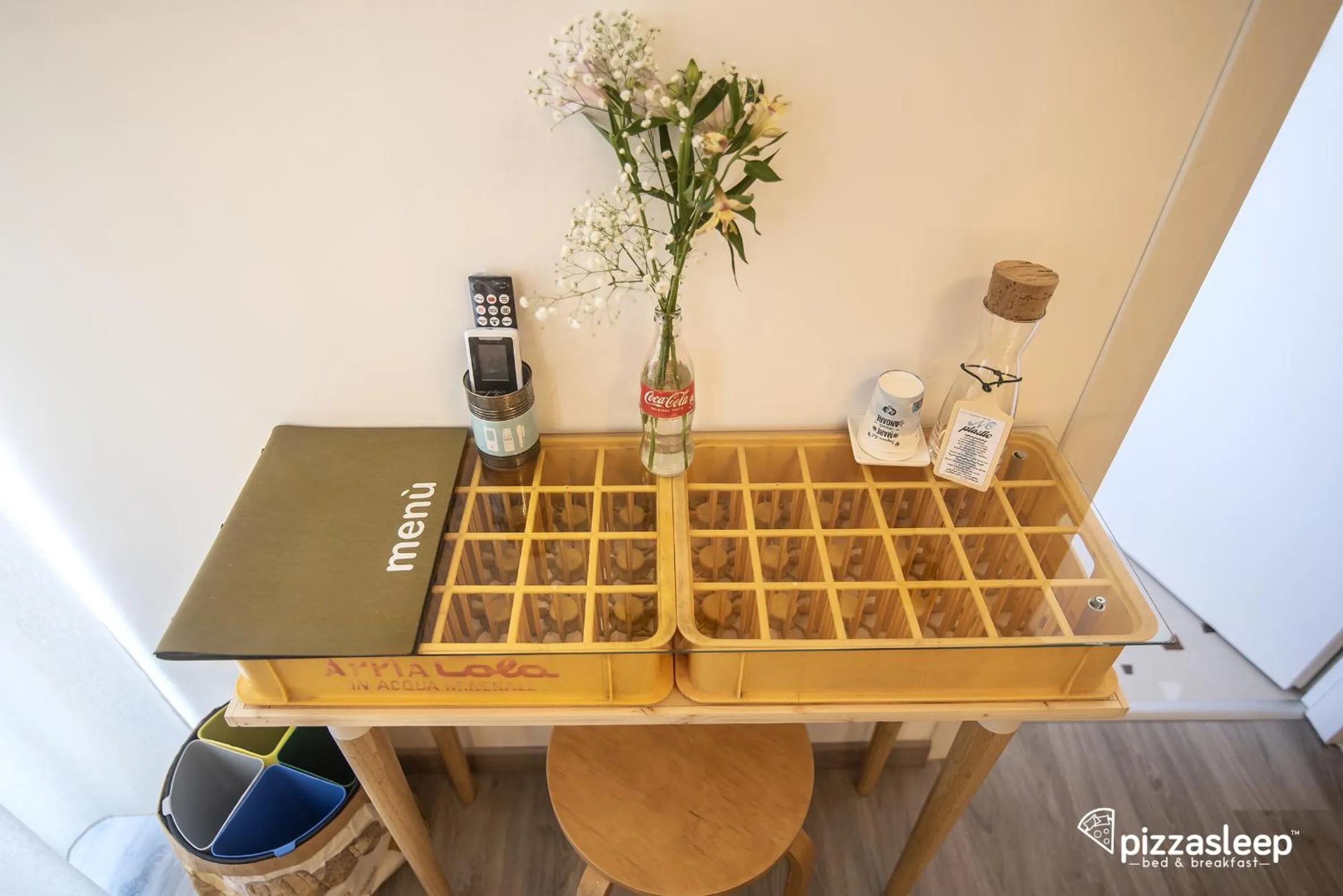 Decorative detail in PizzaSleep B&B