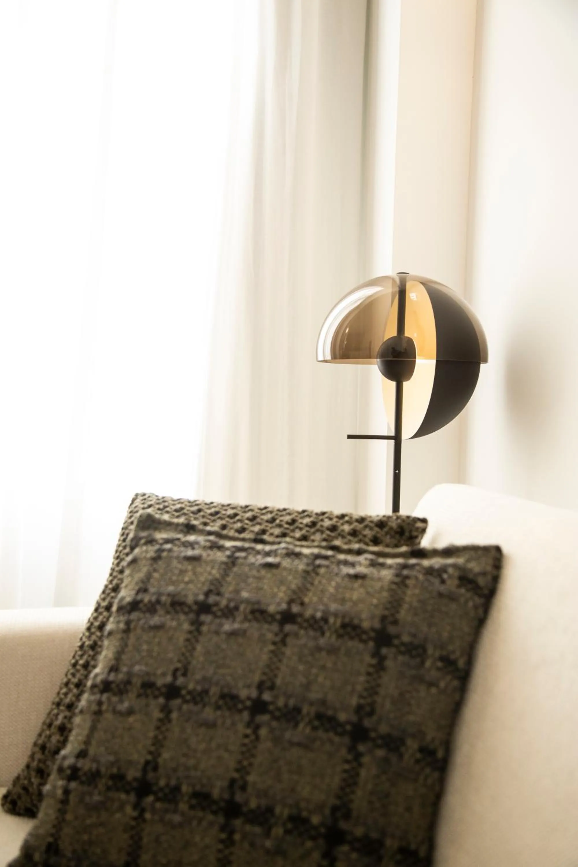 Decorative detail, Bed in MYR Marqués House