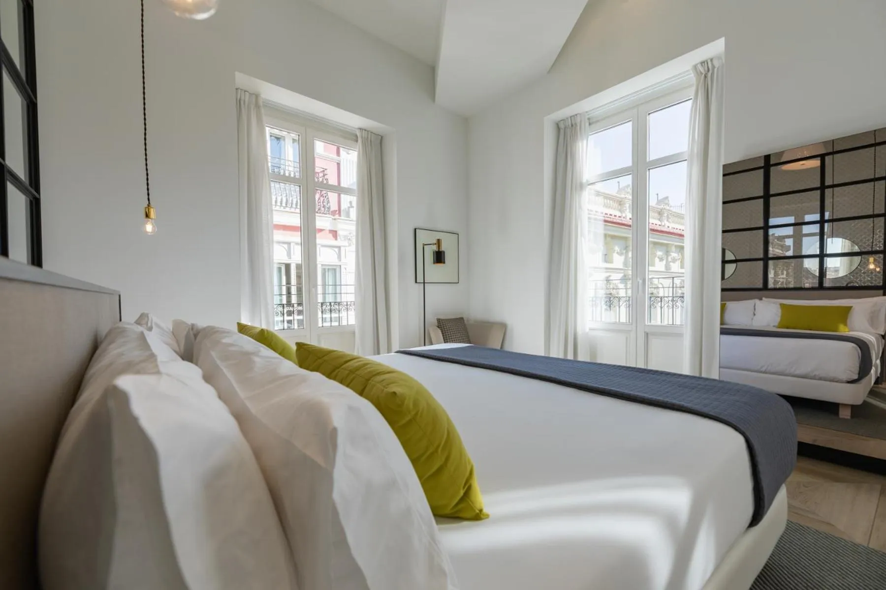 Decorative detail, Bed in MYR Marqués House