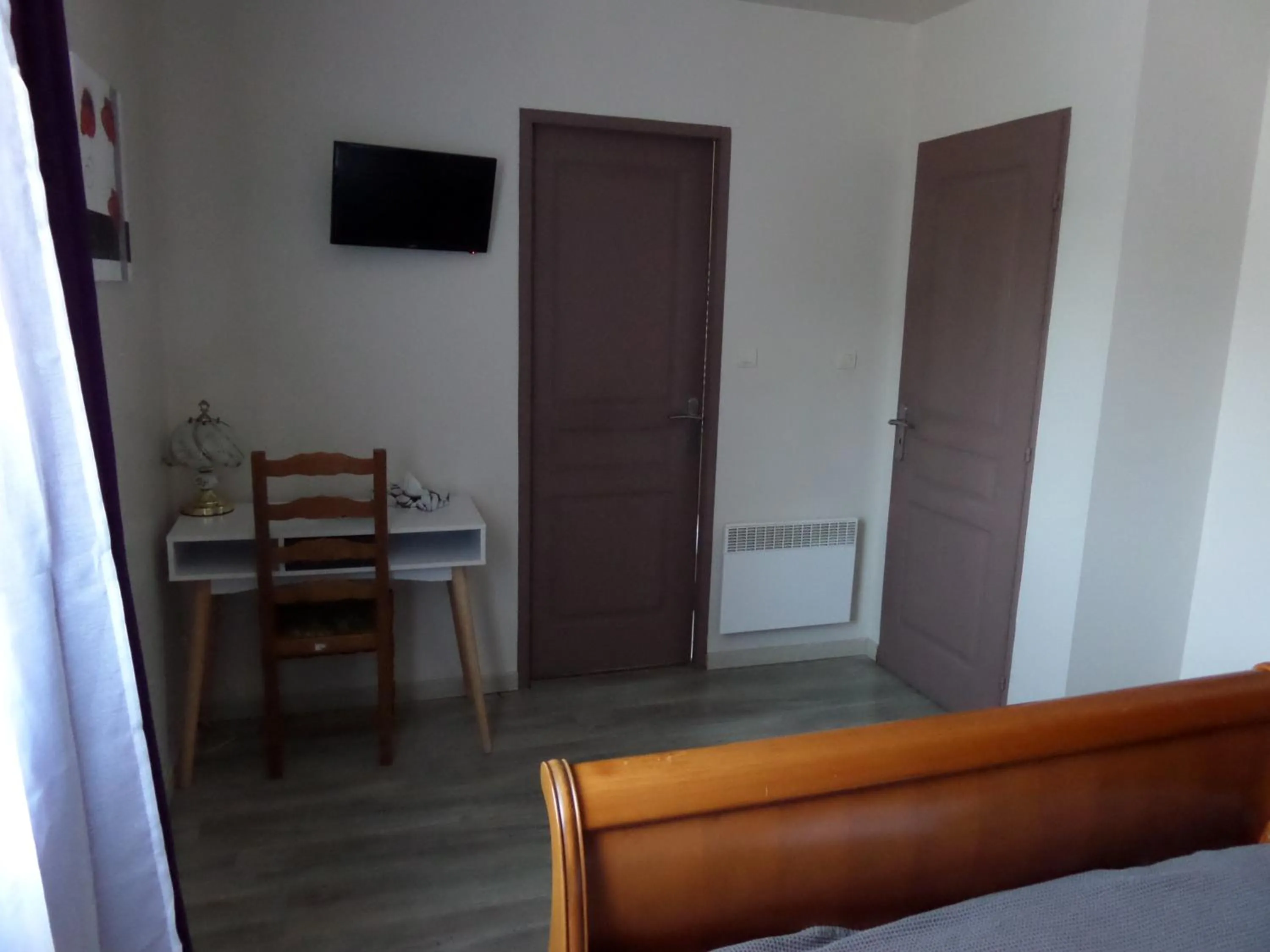 Bedroom in Chambre d'hotes ronquer