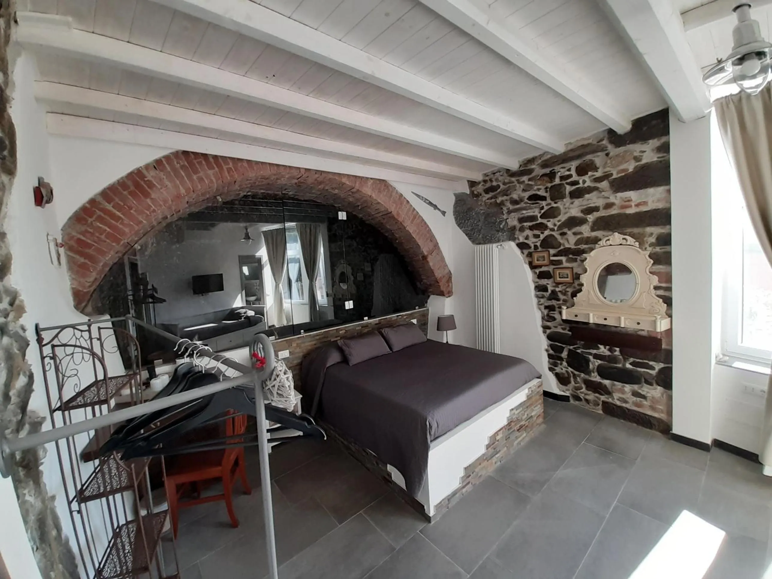 Bed in 5 TERRE PELAGOS 2