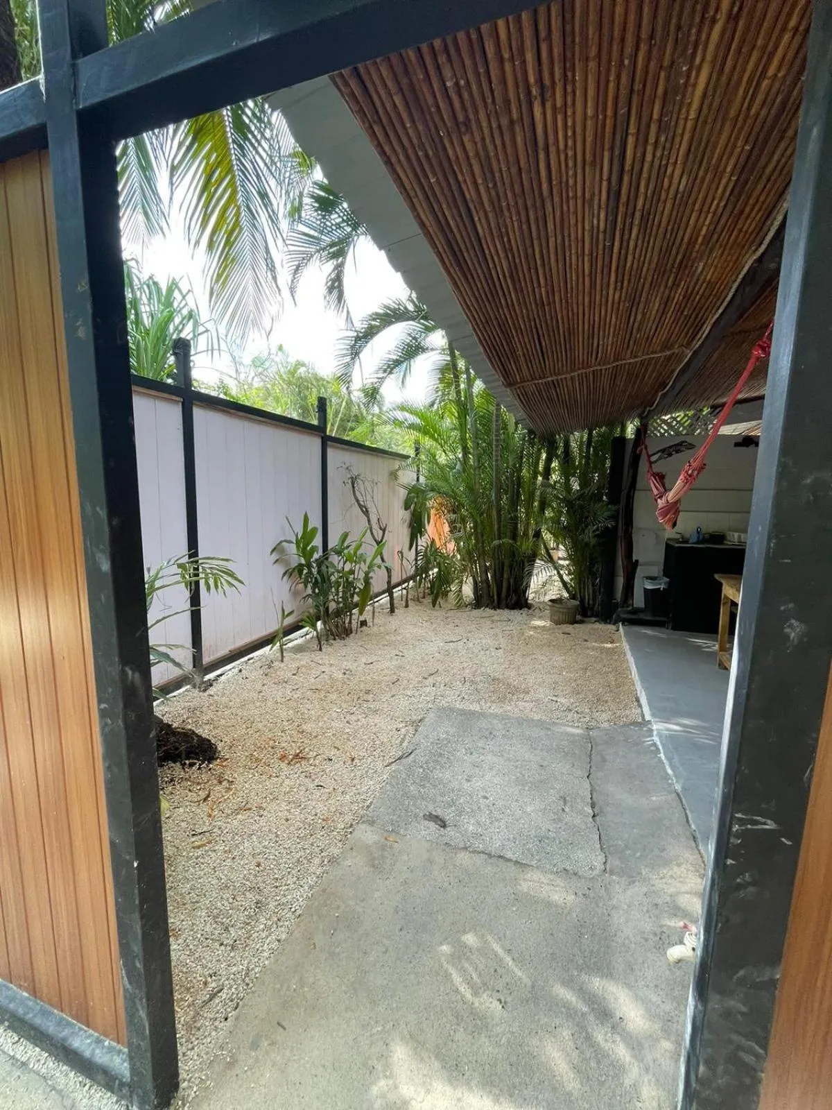 Quadruple Room with Garden View in Beach Cabinas
