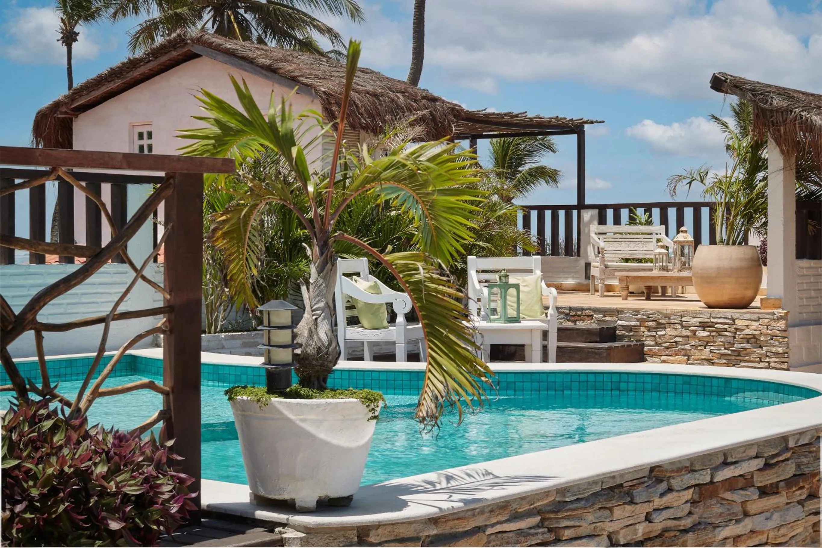 Swimming pool in Mona Lisa Pousada