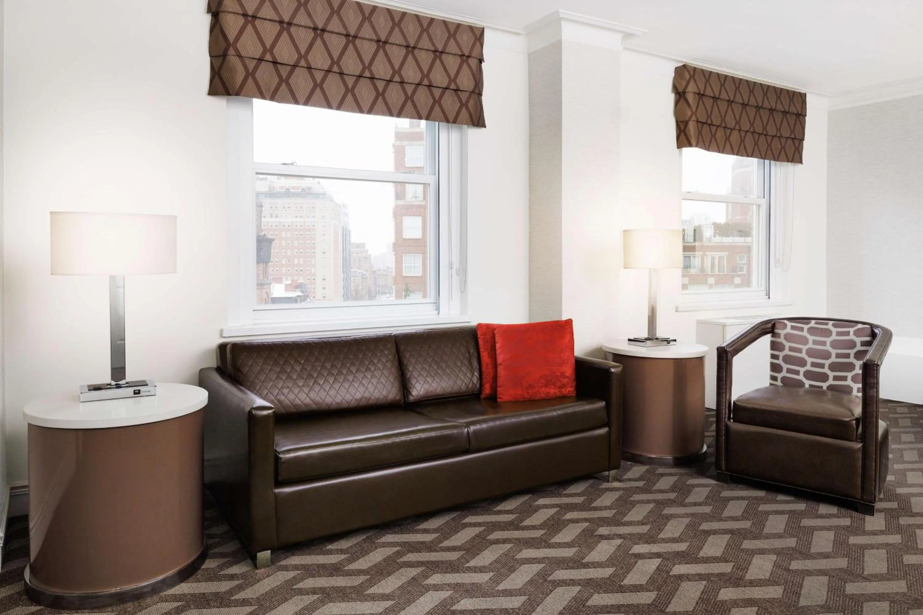 Living room in Hilton Boston Park Plaza