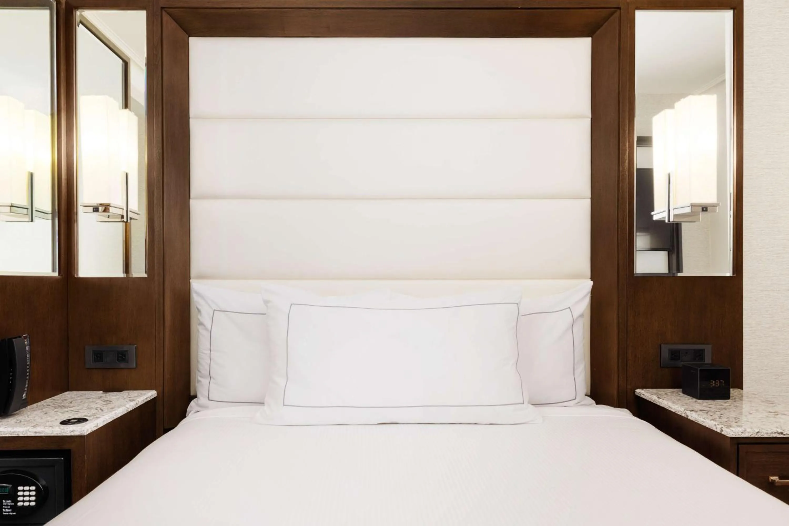 Bed in Hilton Boston Park Plaza