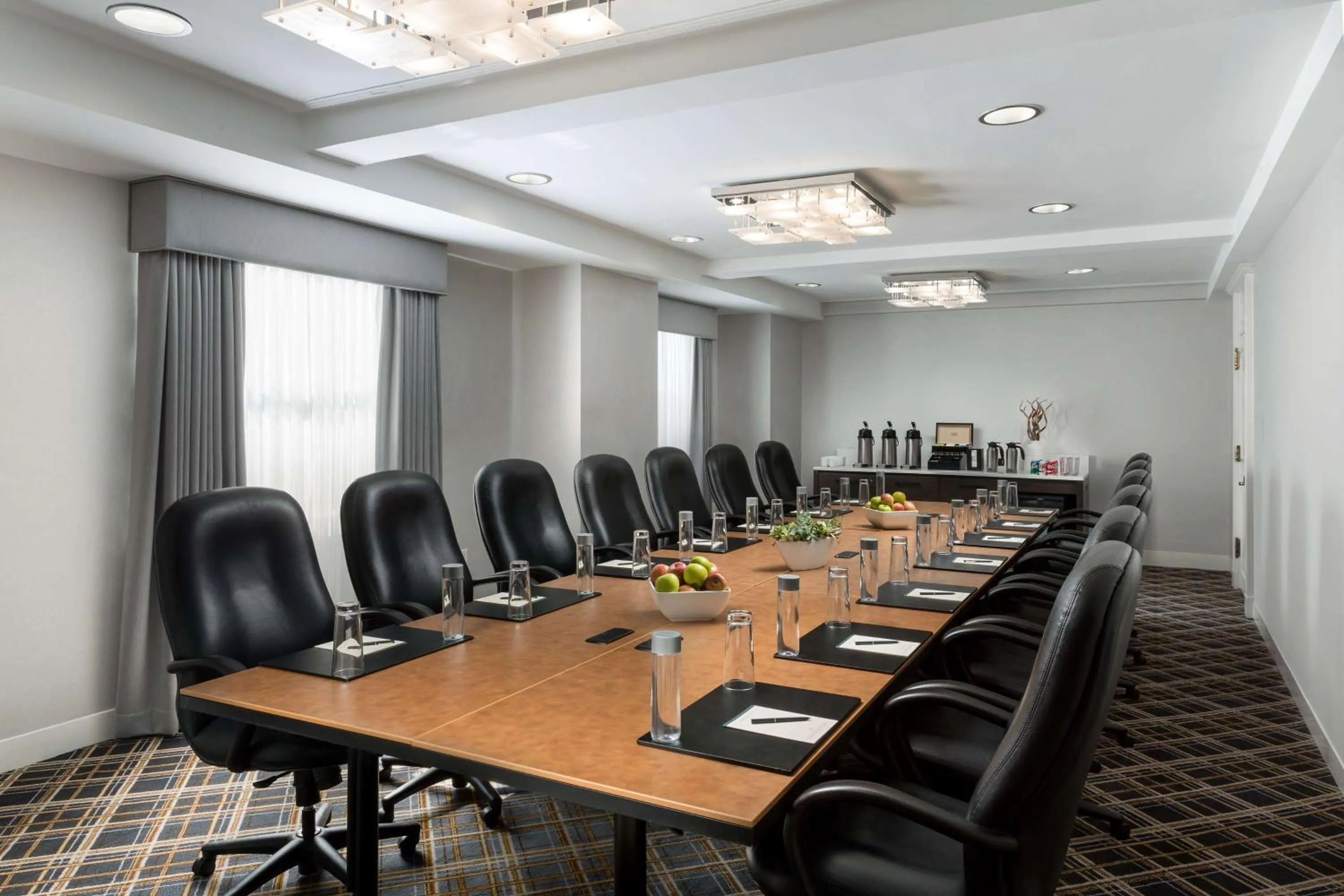 Meeting/conference room in Hilton Boston Park Plaza