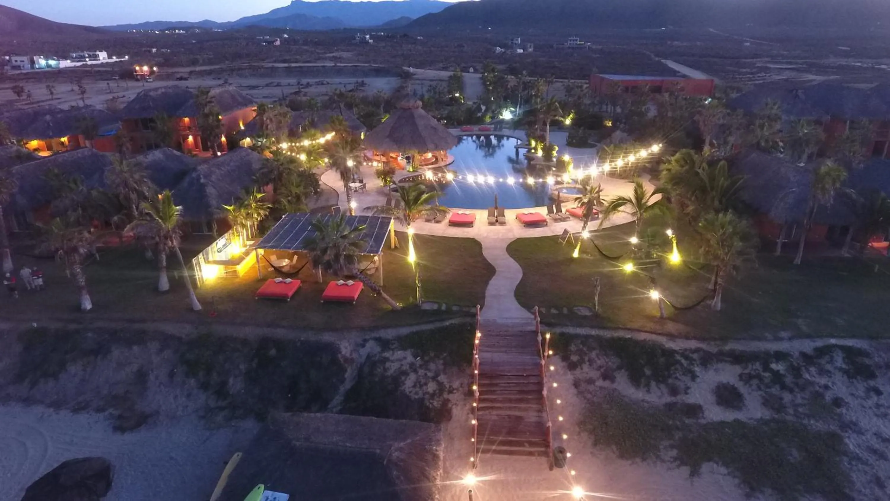 Area and facilities in Cerritos Surf Town - Beach Front Property