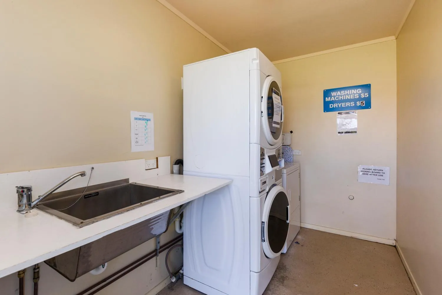 washing machine in Foxton Beach Holiday Park