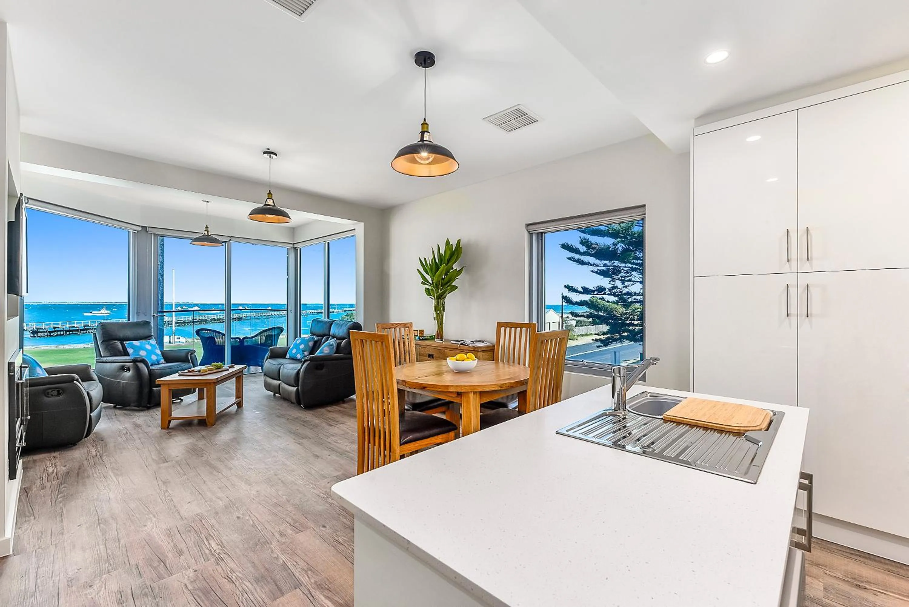 Living room in Bonnies of Beachport