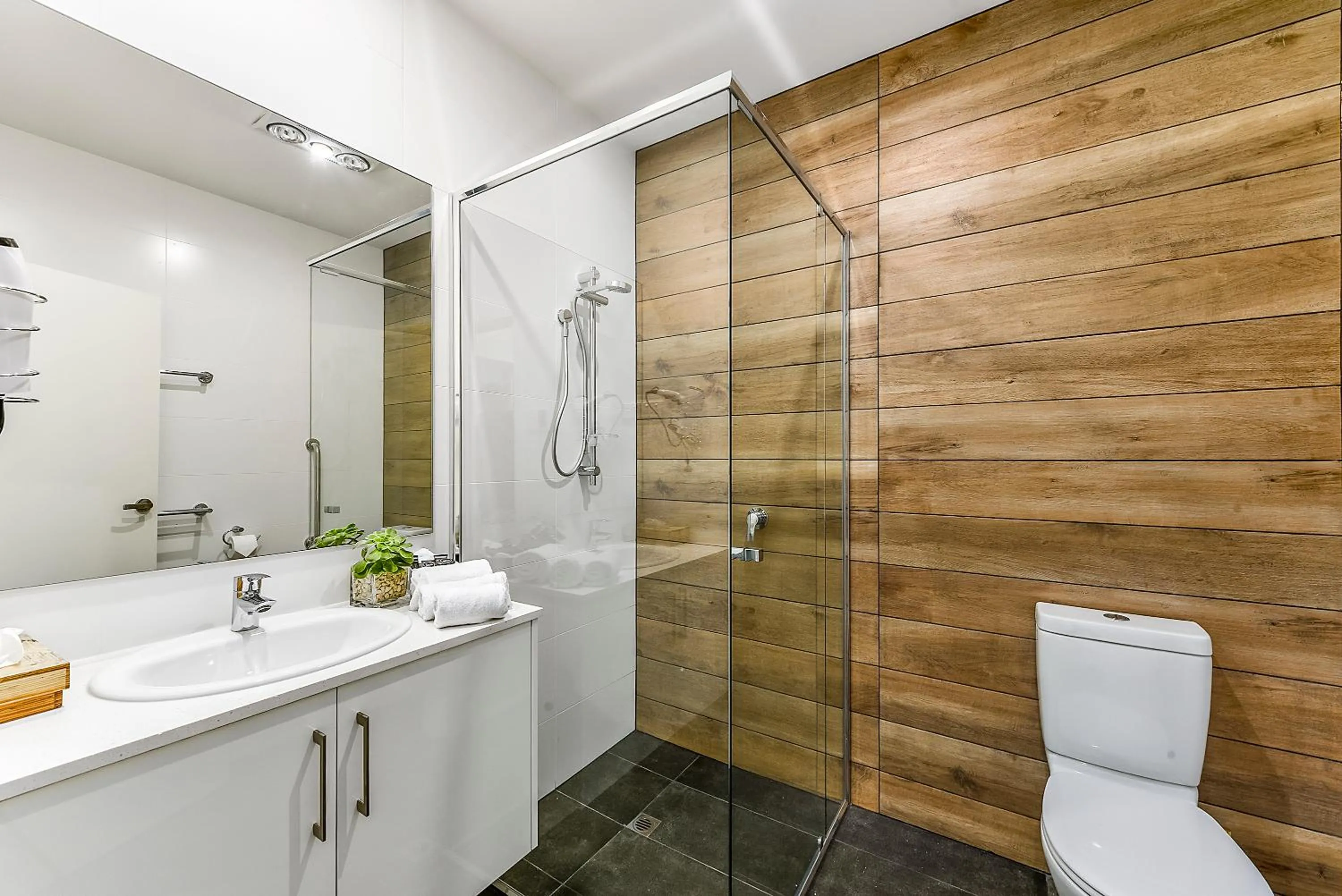 Toilet in Bonnies of Beachport